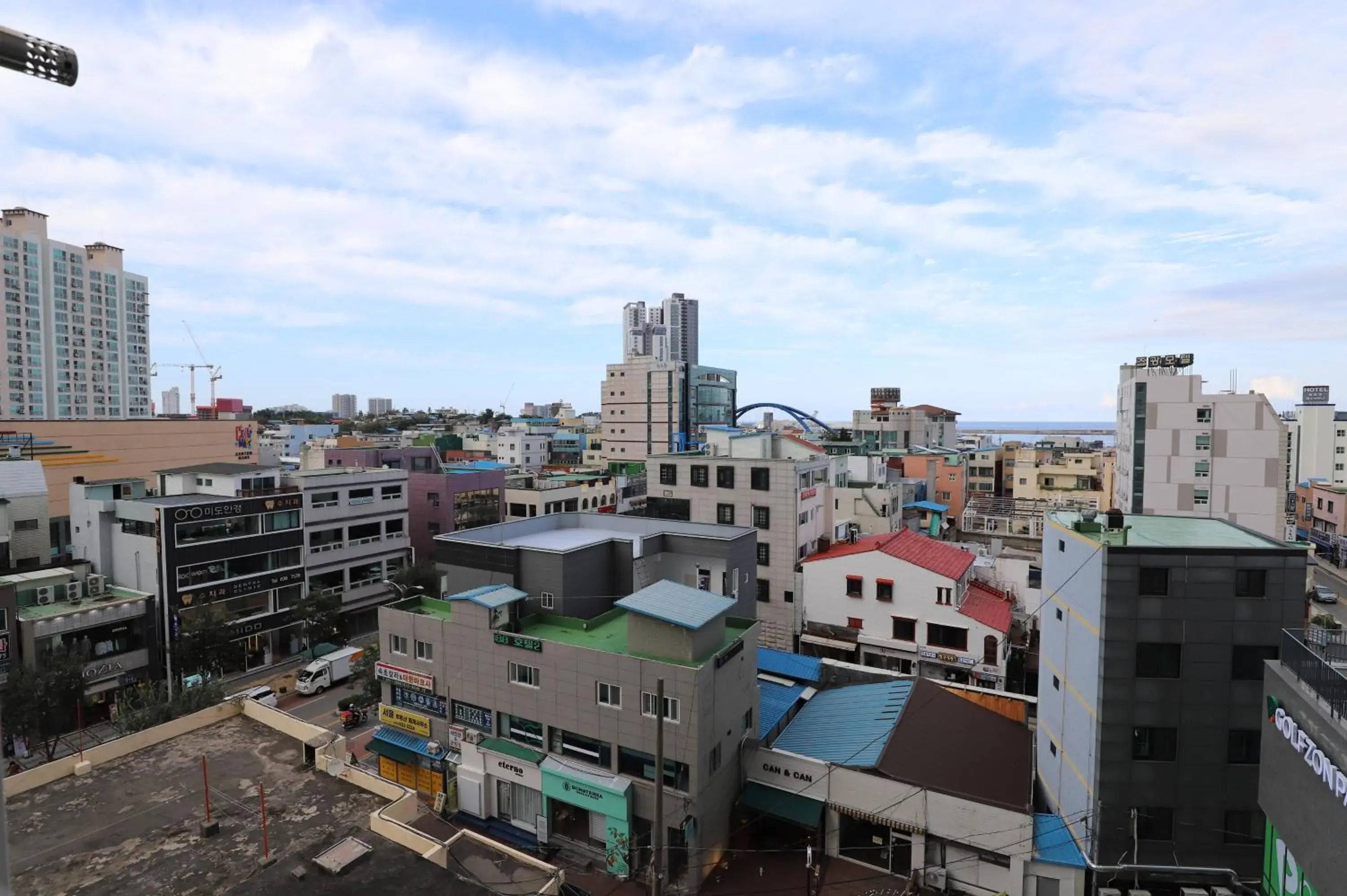 Deluxe Twin Room in Sunrise Hotel Sokcho Deluxe Twin Room in Sunrise Hotel Sokcho