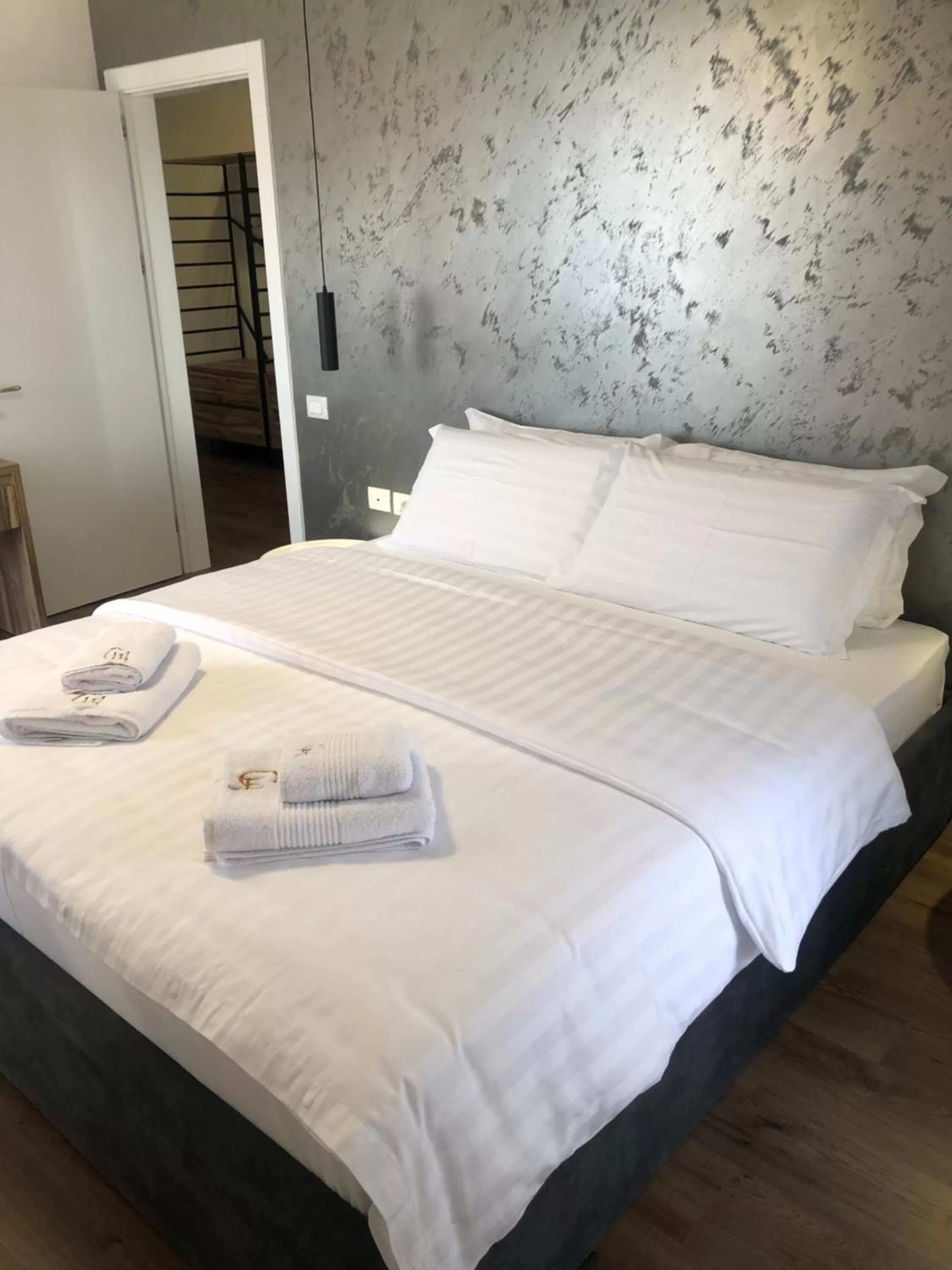 Bed in Grand Hotel Pogradec