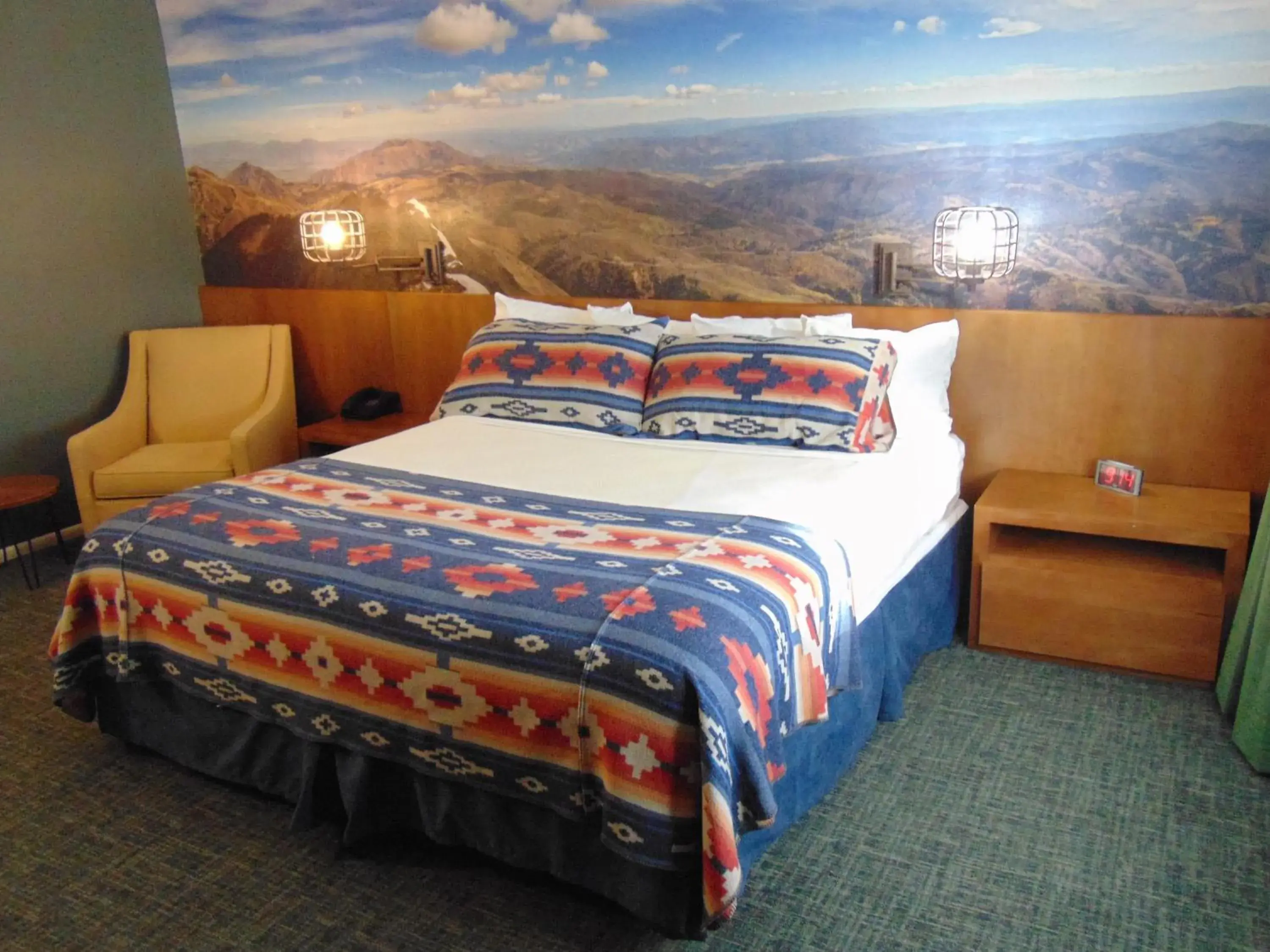 Photo of the whole room, Bed in Bryce Canyon Resort