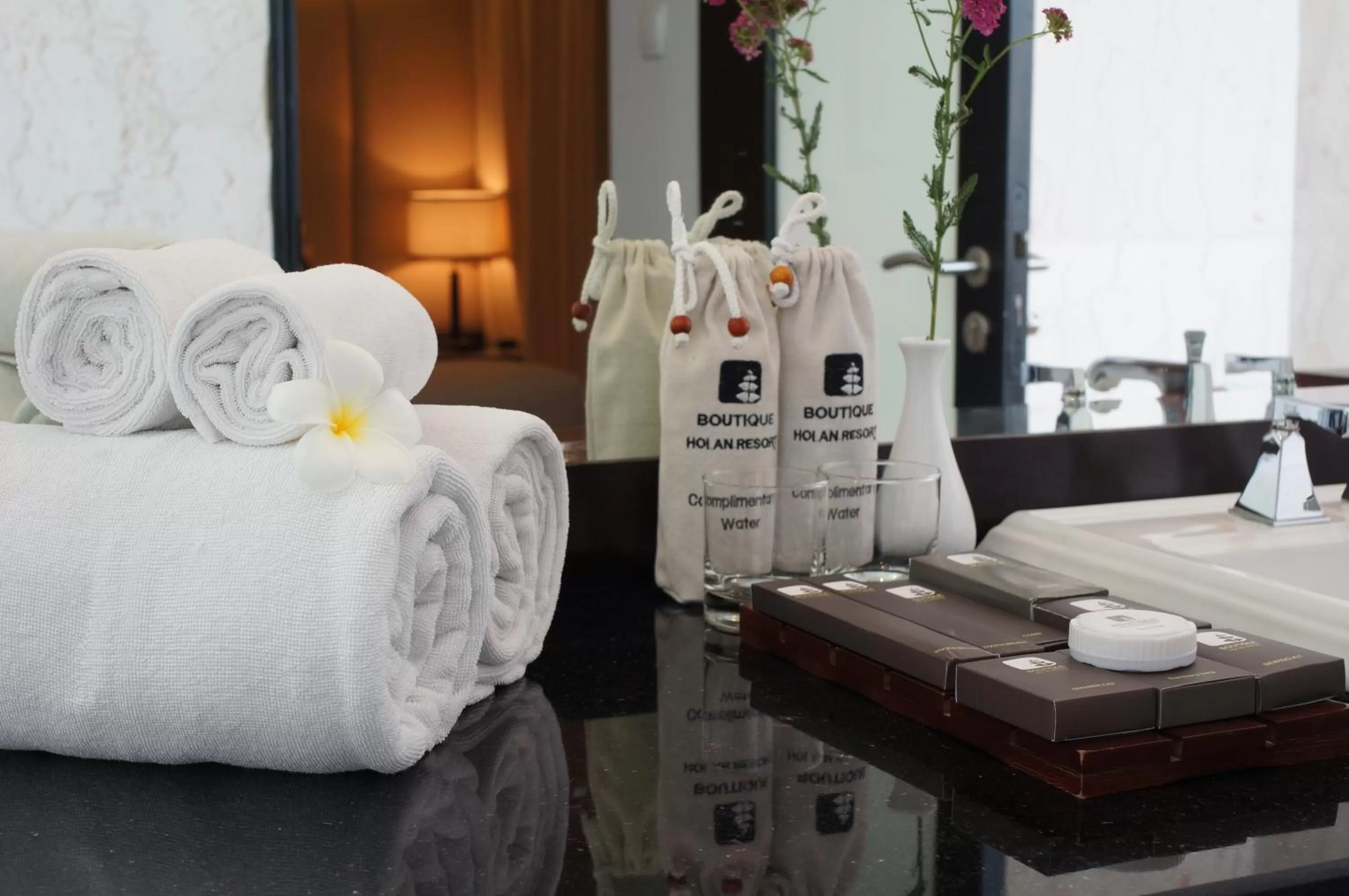 Bathroom, Bed in Boutique Hoi An Resort