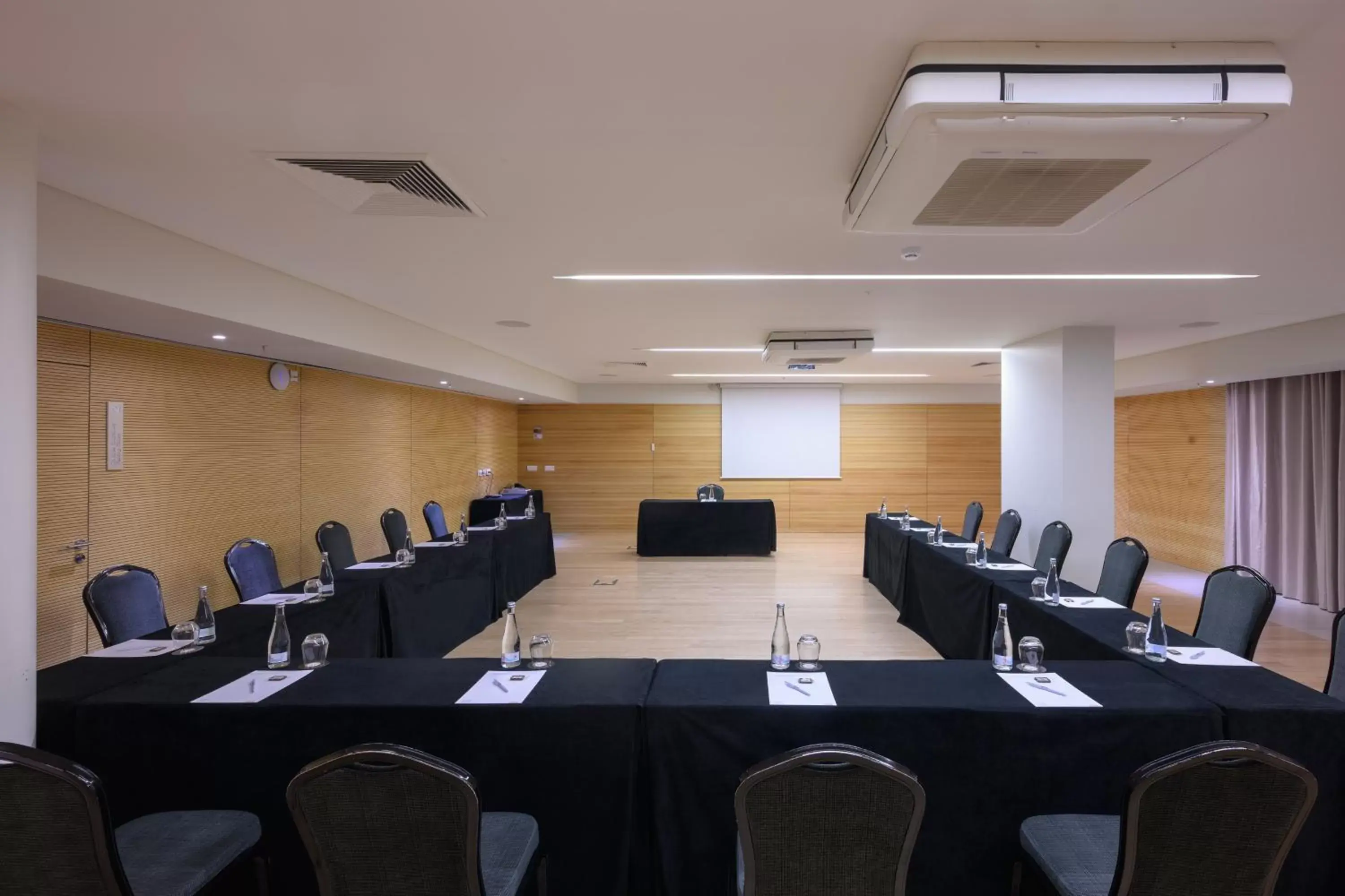 Meeting/conference room in Hotel da Música