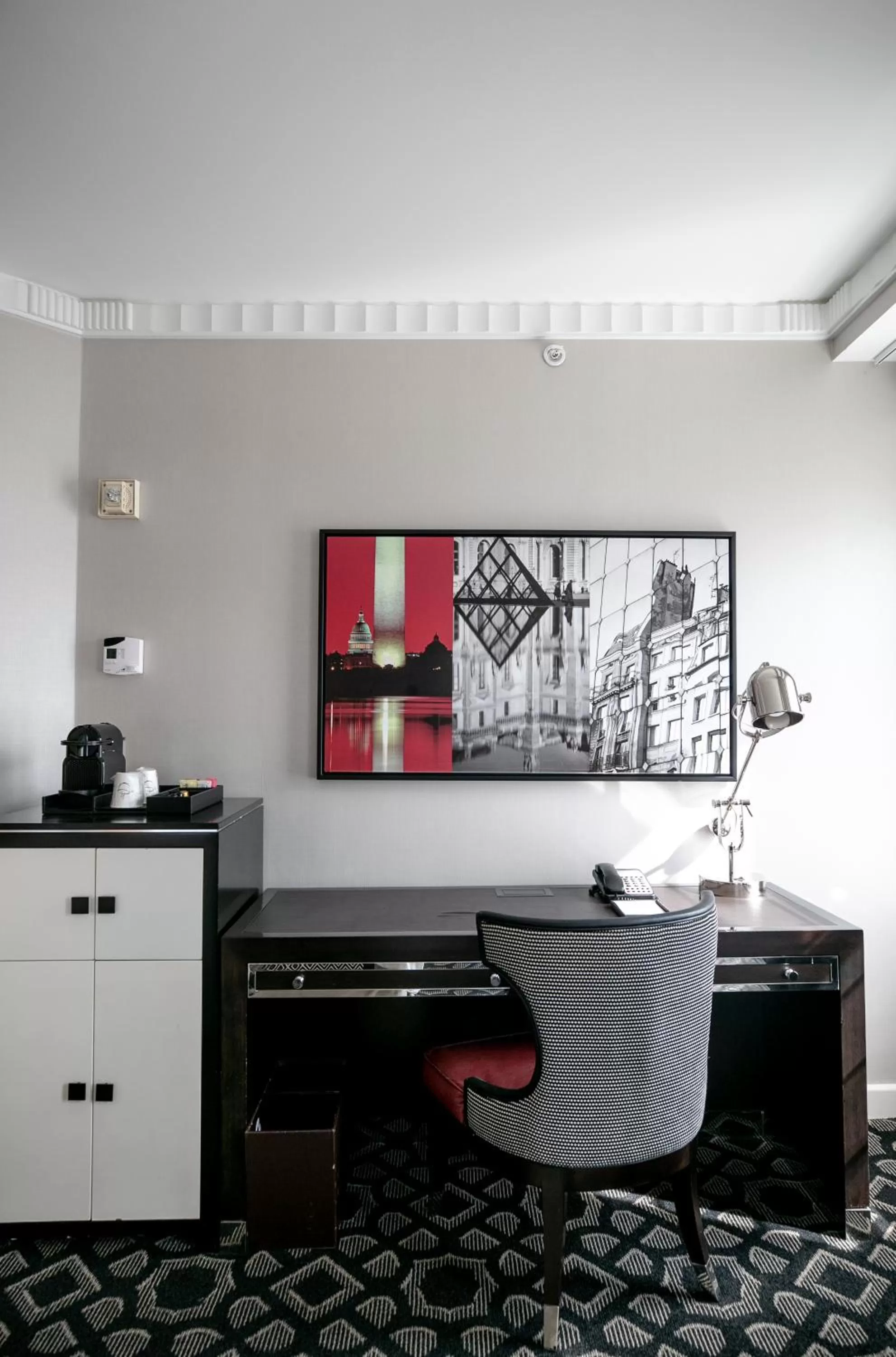 hair dresser in Sofitel Lafayette Square Washington DC