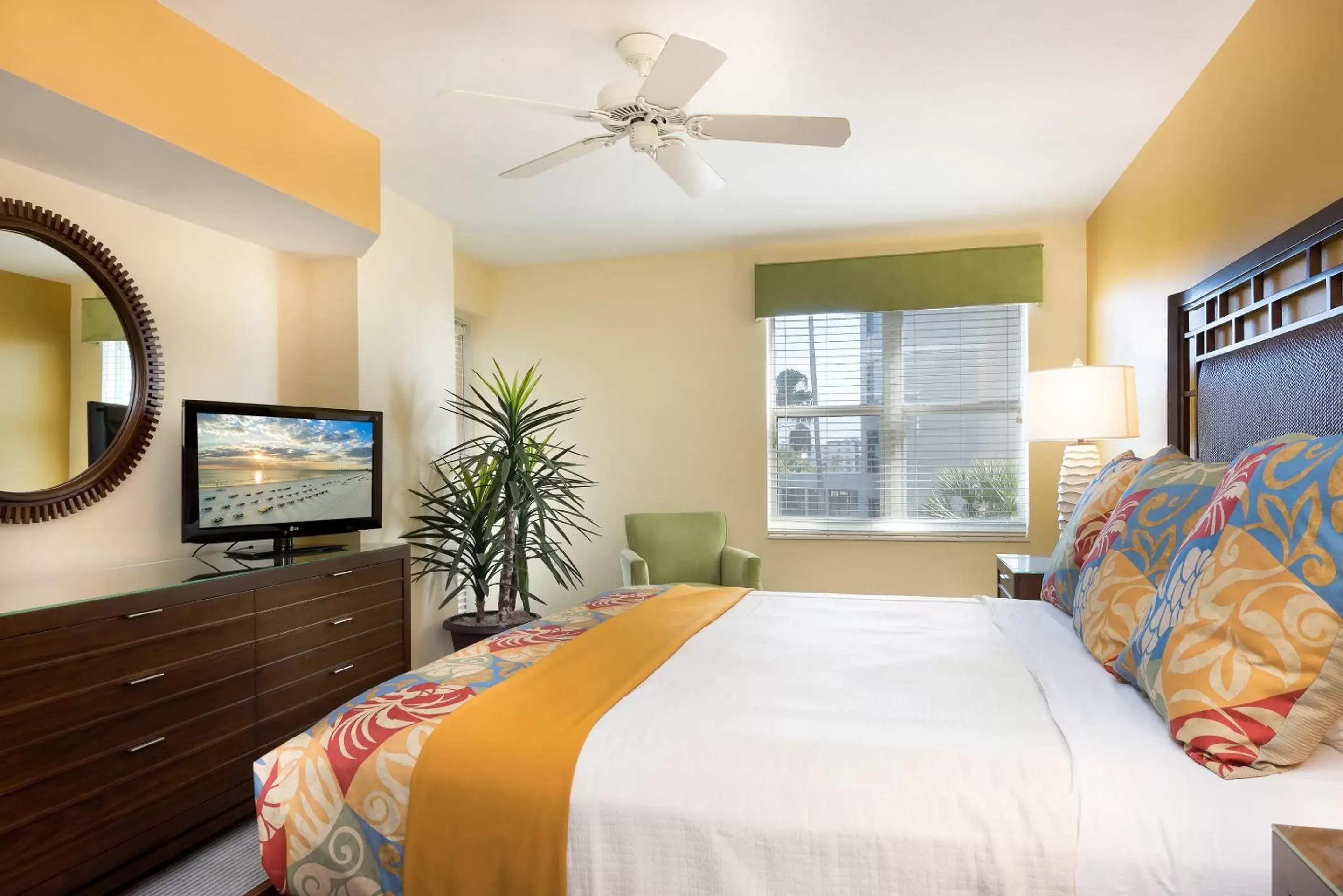 Bedroom, Bed in GullWing Beach Resort Bedroom, Bed in GullWing Beach Resort