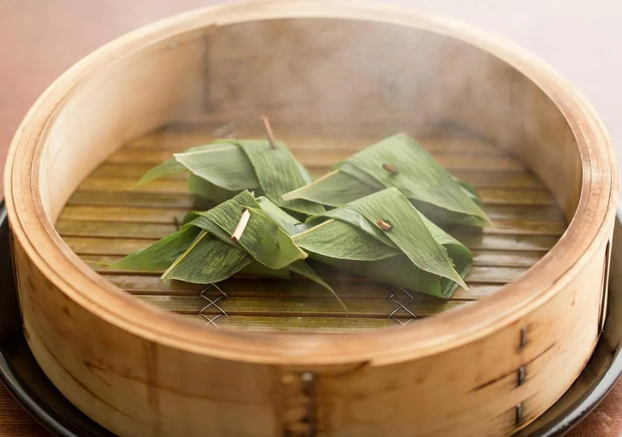 Food close-up in Aura Tachibana