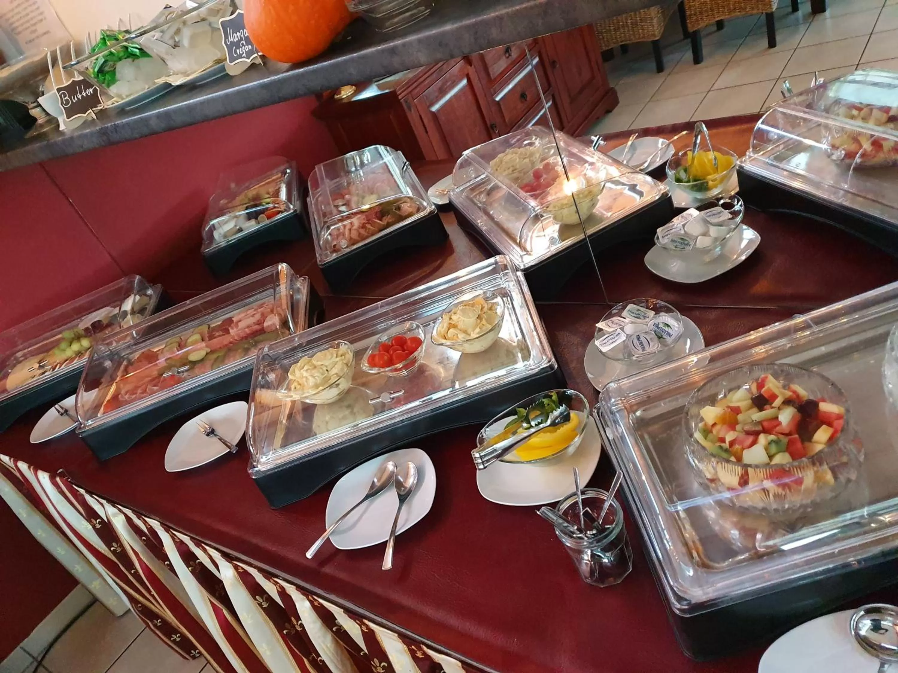 Food and drinks in Hotel & Café Schachtenburg