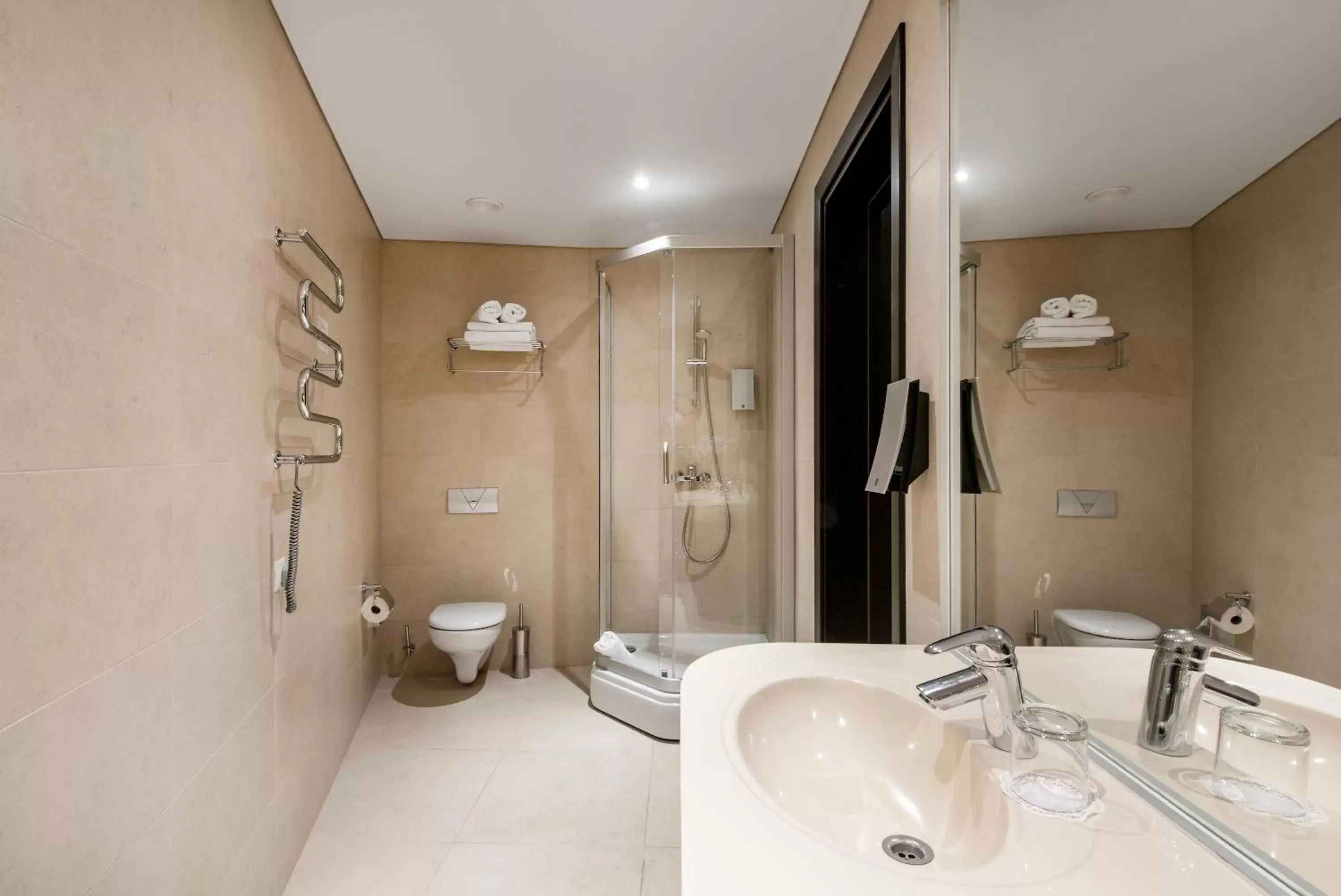 Shower, Bathroom in Amberton Cathedral Square Hotel Vilnius