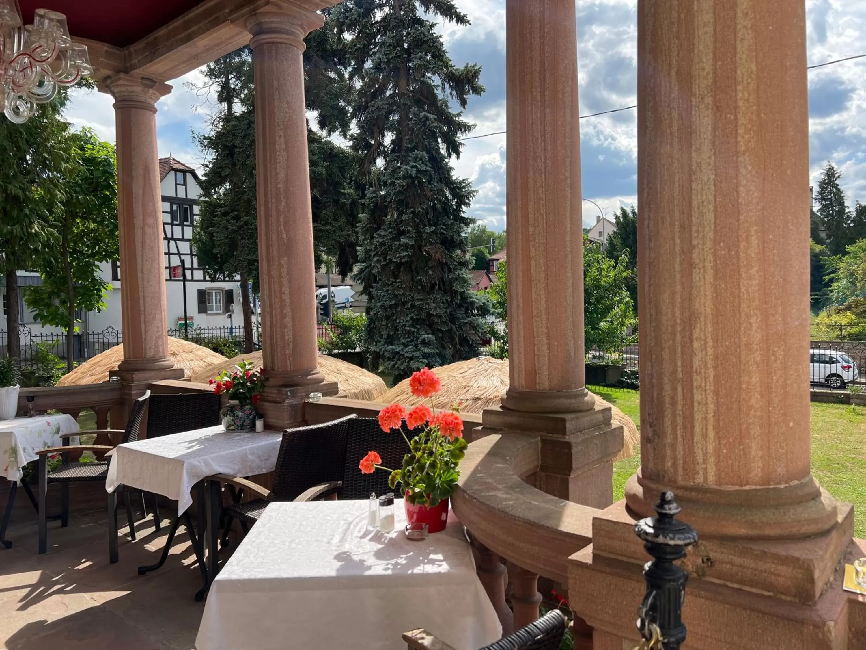 Balcony/Terrace, Restaurant/Places to Eat in Hôtel Le Manoir