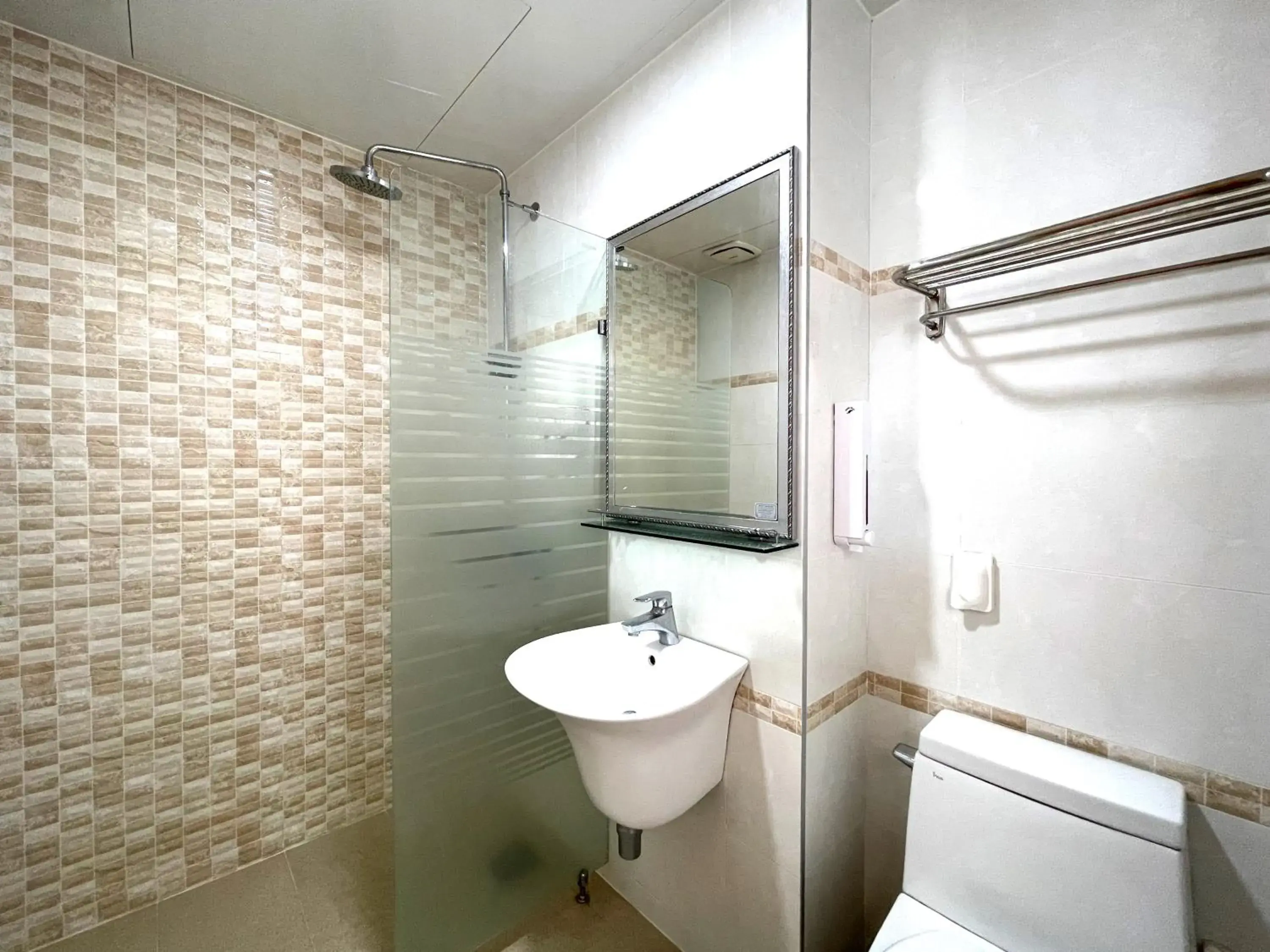Toilet, Bathroom in BEDRADIO Dodubong