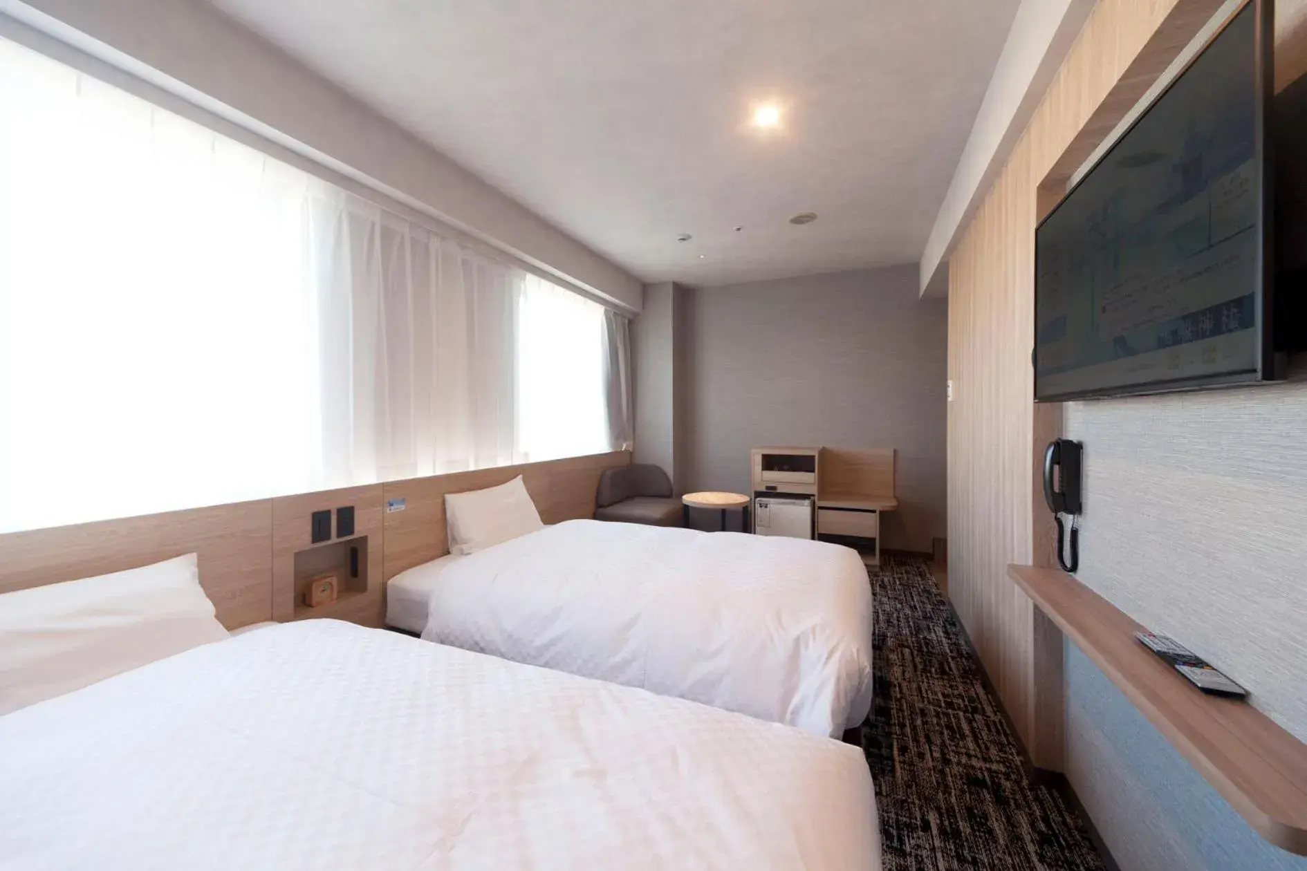 Photo of the whole room, Bed in Kumamoto Washington Hotel Plaza