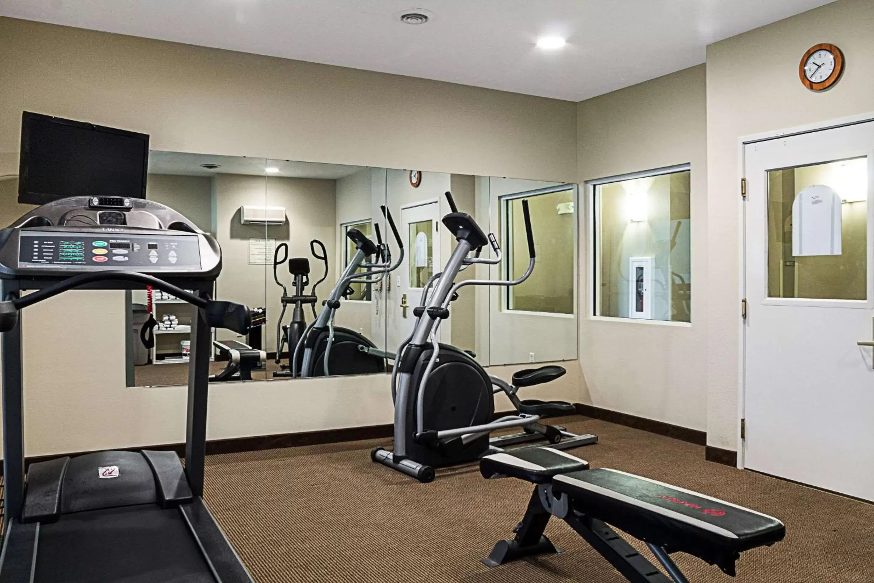 Fitness centre/facilities, Fitness Center/Facilities in MainStay Suites Fargo - I-94 Medical Center