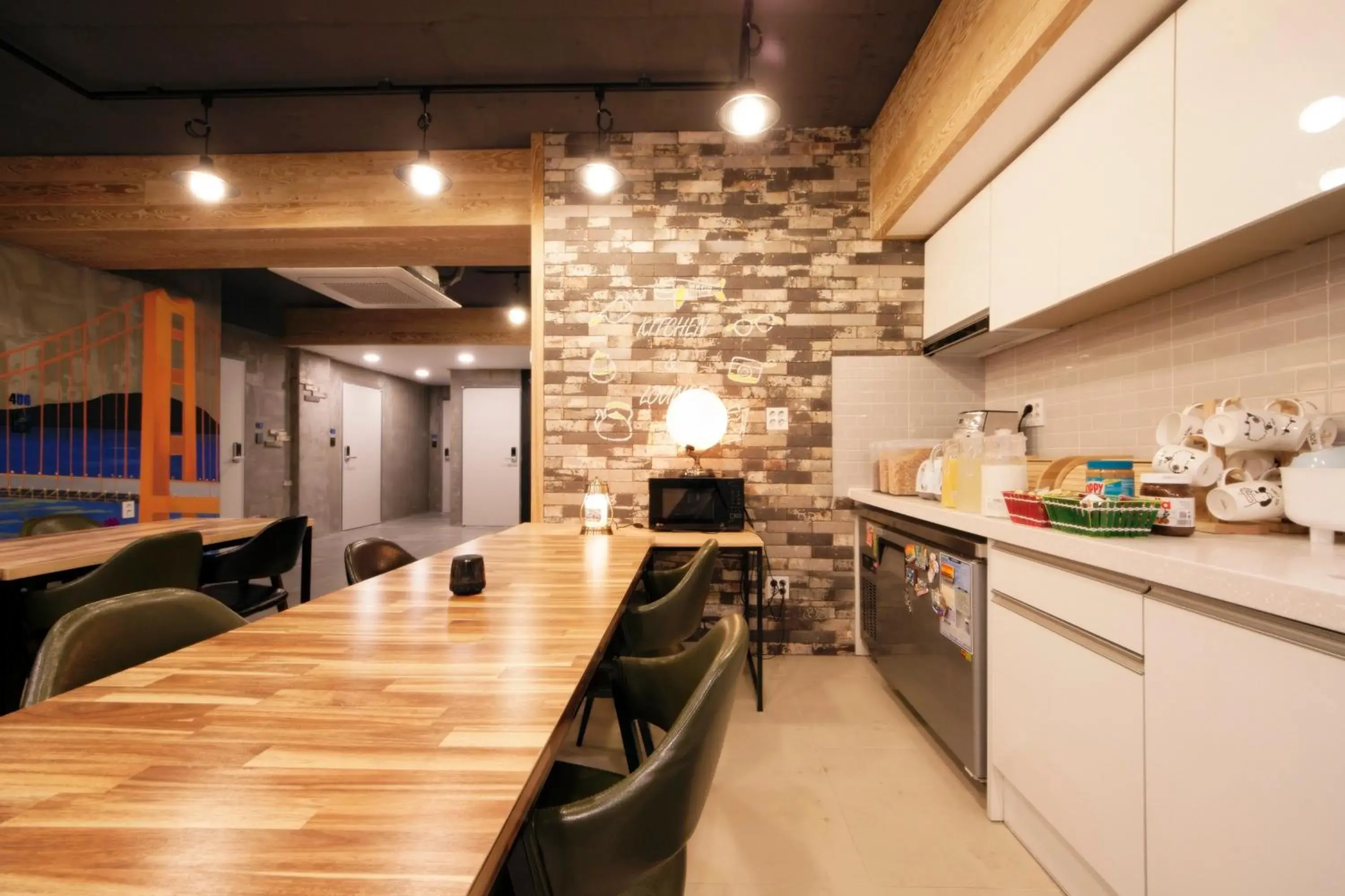 Communal kitchen, Kitchen/Kitchenette in K Guesthouse Seomyeon