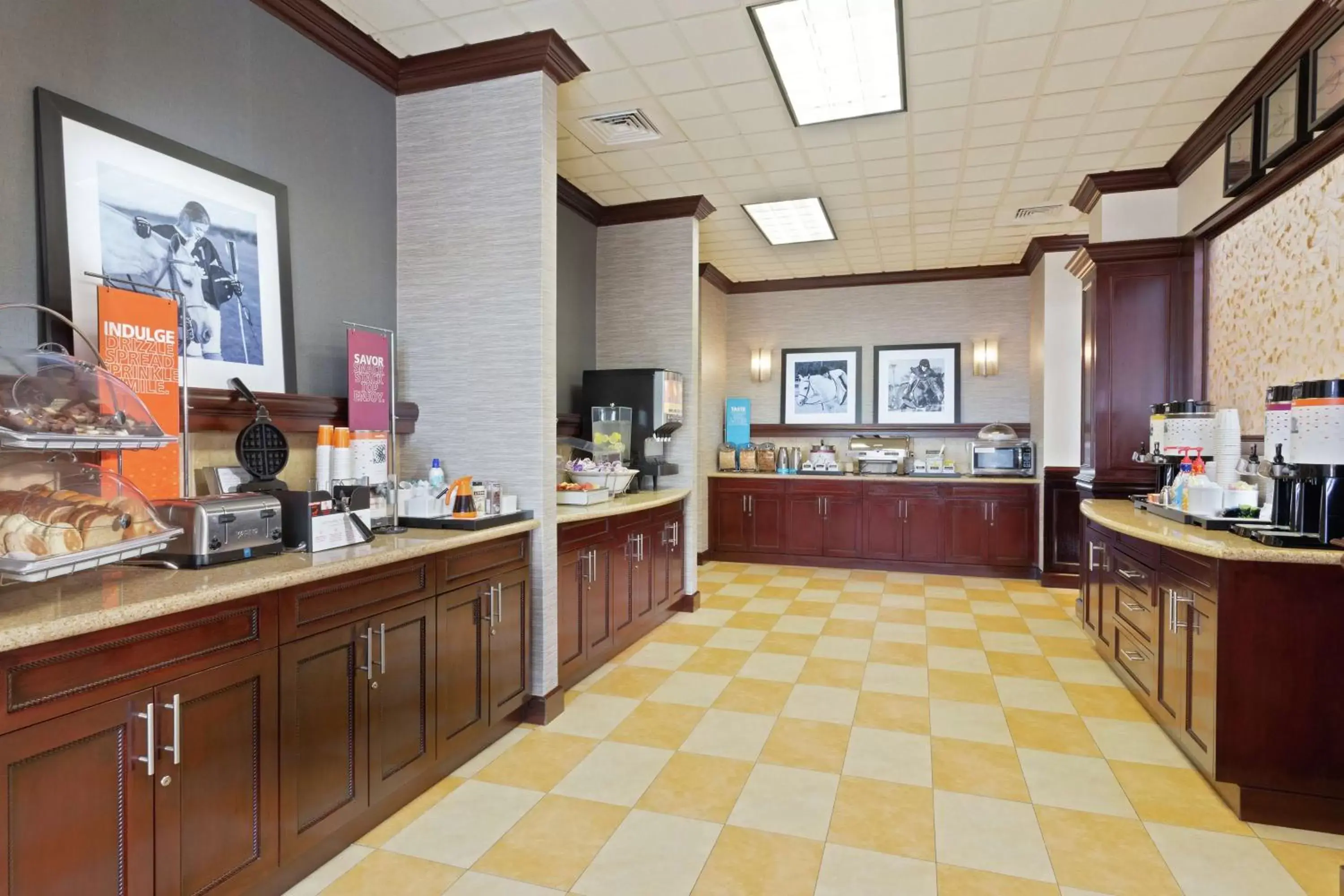 Dining area, Restaurant/Places to Eat in Hampton Inn & Suites Wellington