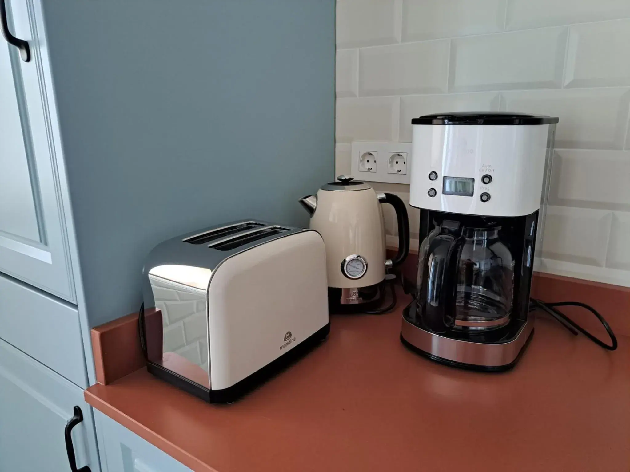 Kitchen or kitchenette, Coffee/Tea Facilities in Hotel Artetxe