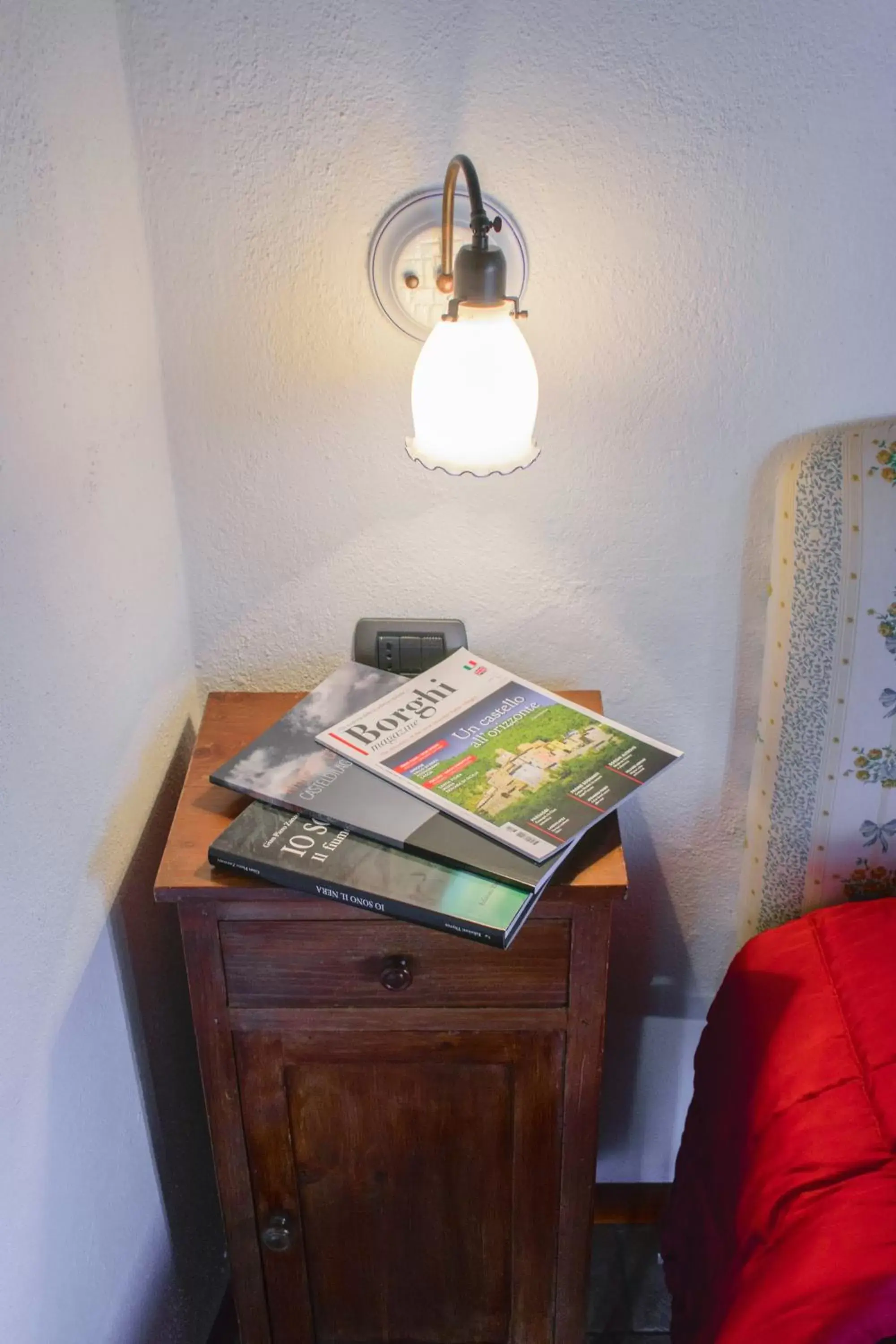 Bedroom in Borgo San Valentino