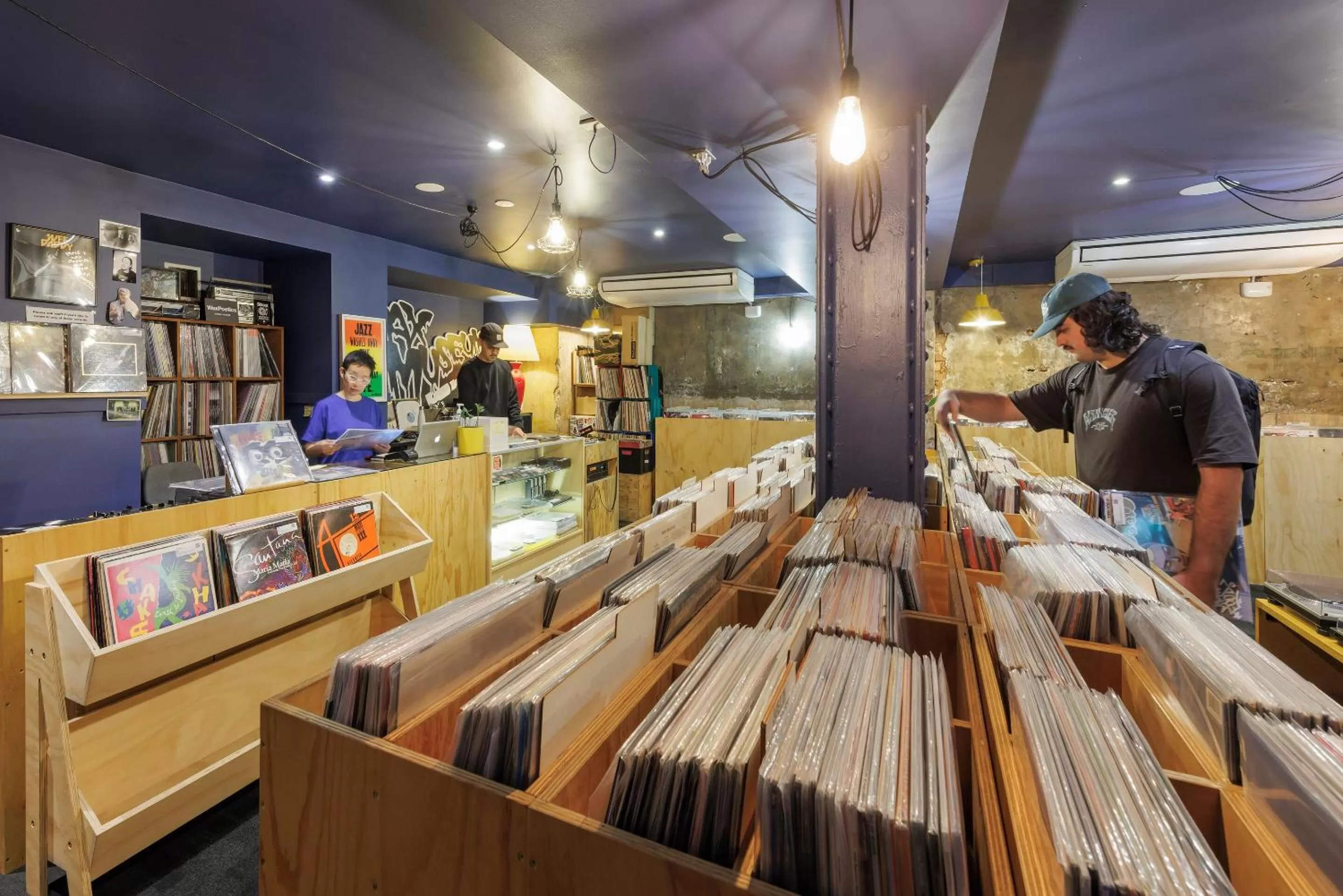 On-site shops in Bounce Melbourne