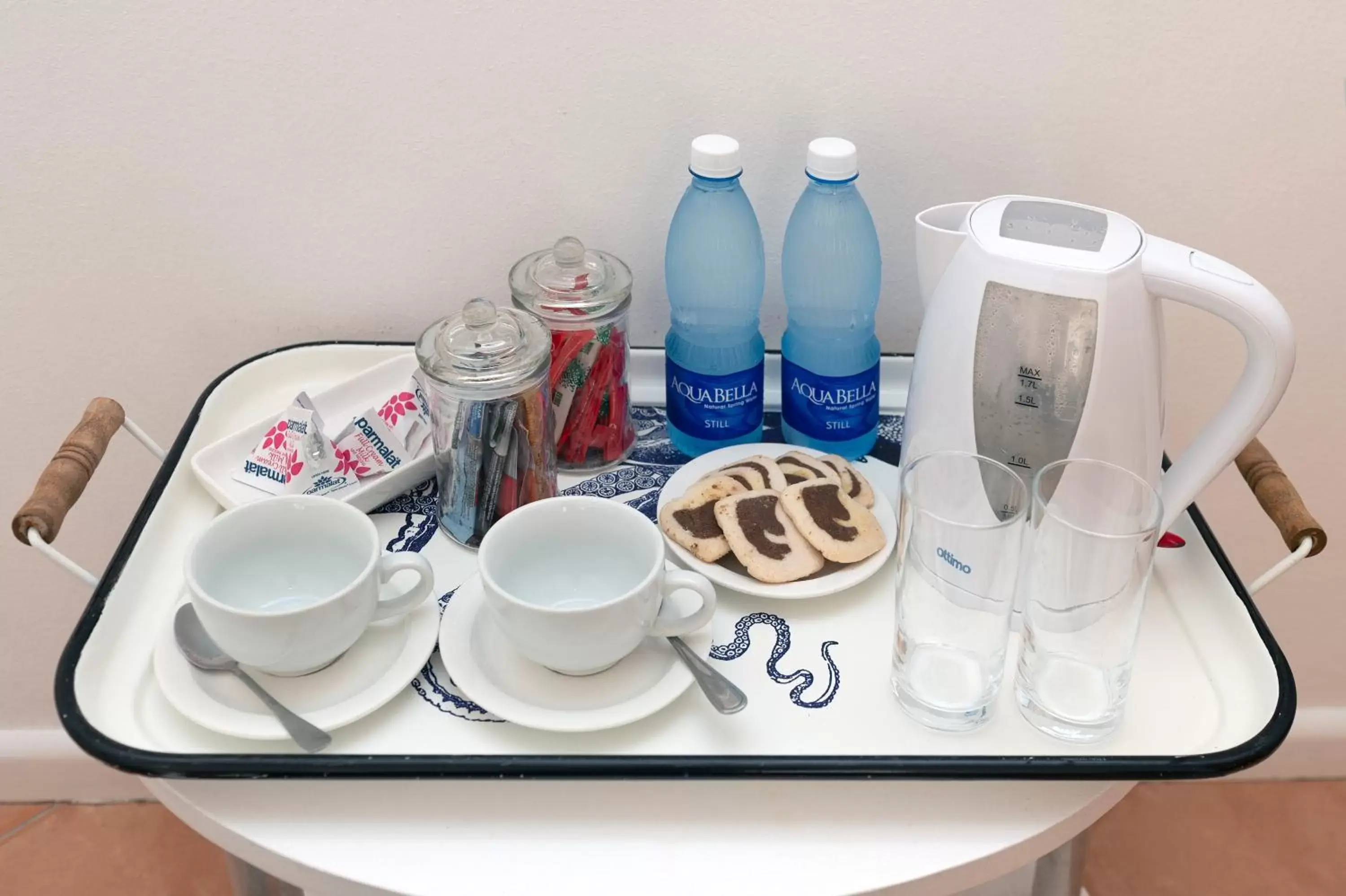 Coffee/tea facilities in Boulders Beach Hotel, Cafe and Curio shop