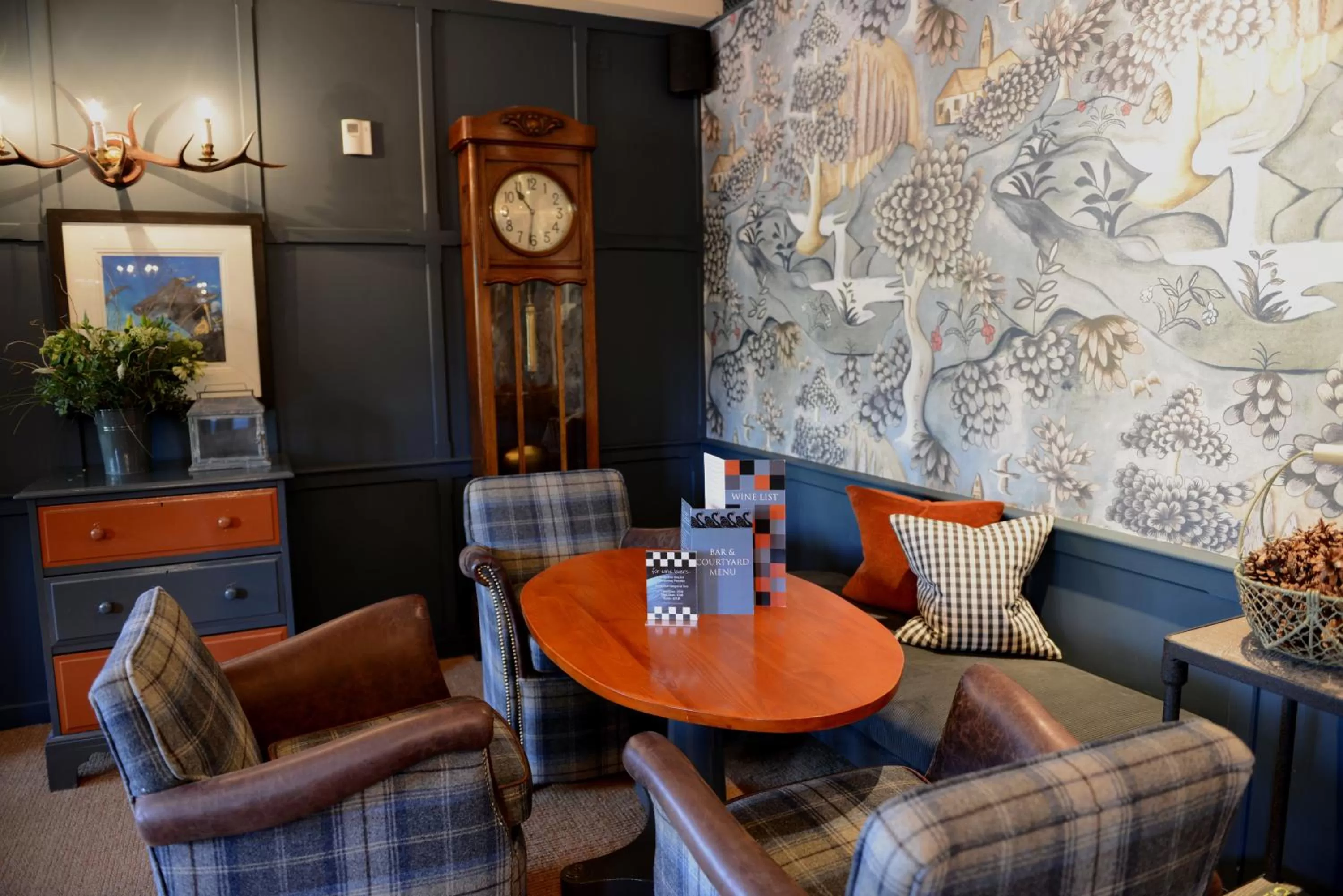 Lounge or bar in The Swan Hotel