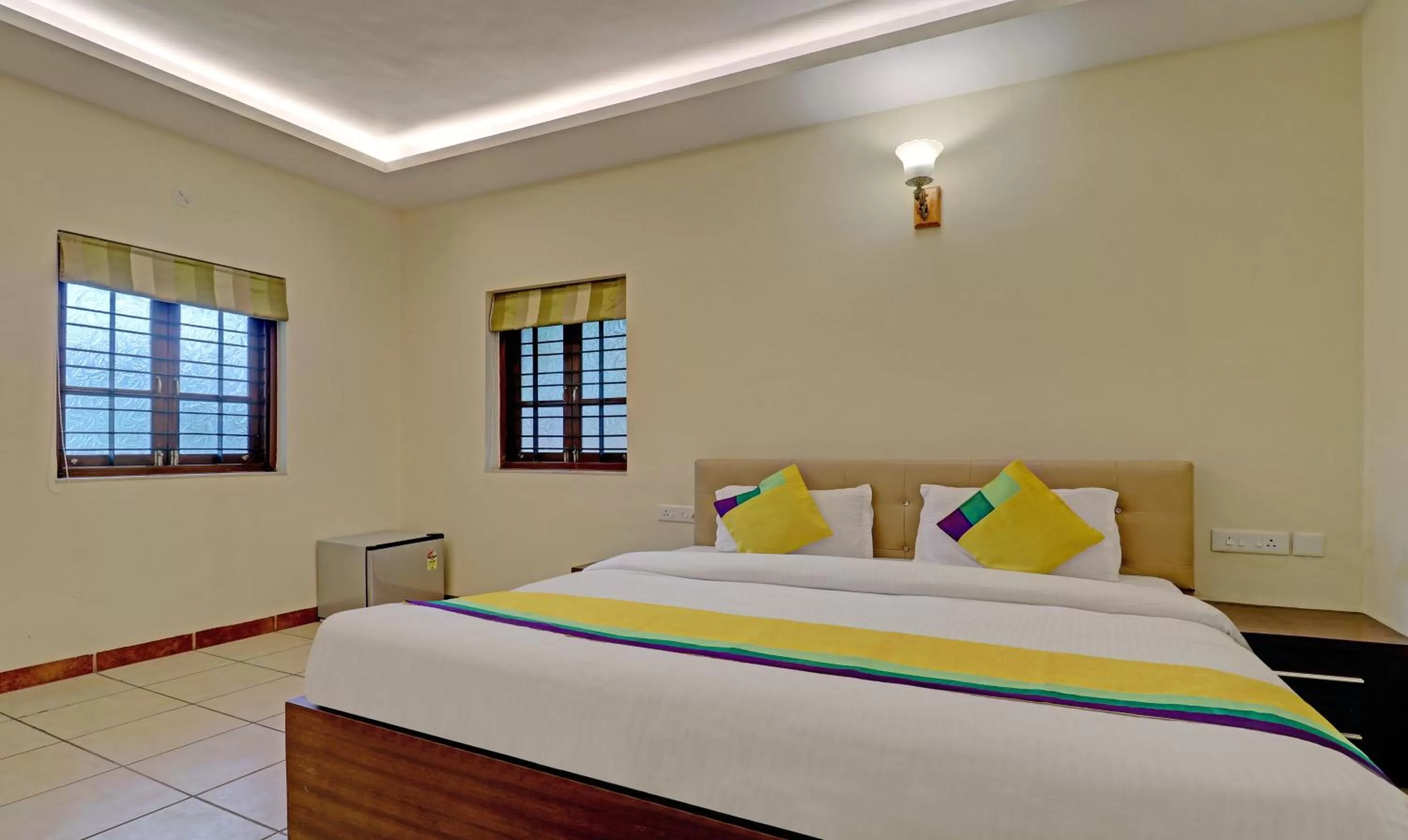 Bedroom, Bed in Itsy Hotels Vailankanni Natures Inn