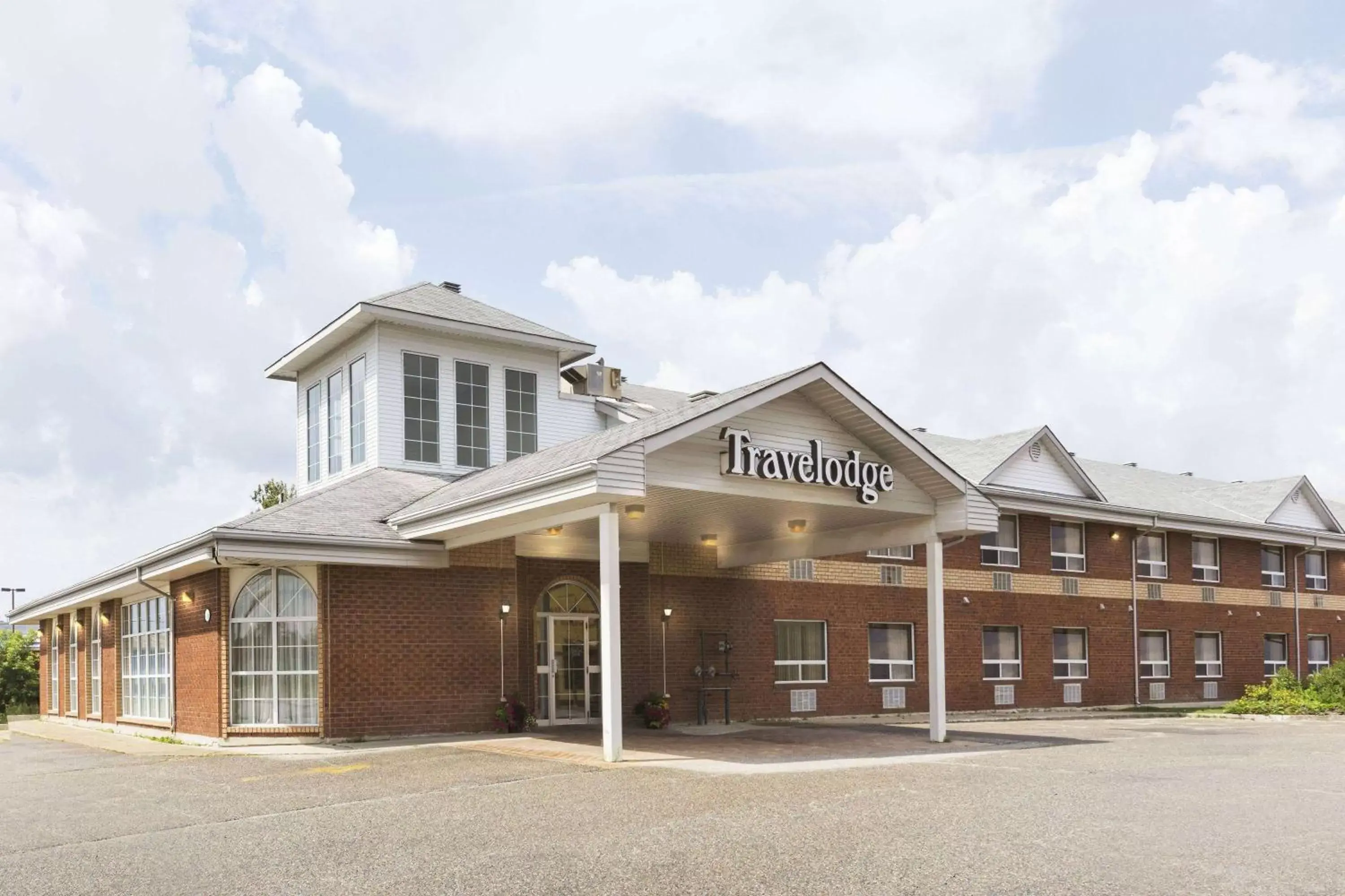 Property building in Travelodge by Wyndham Timmins