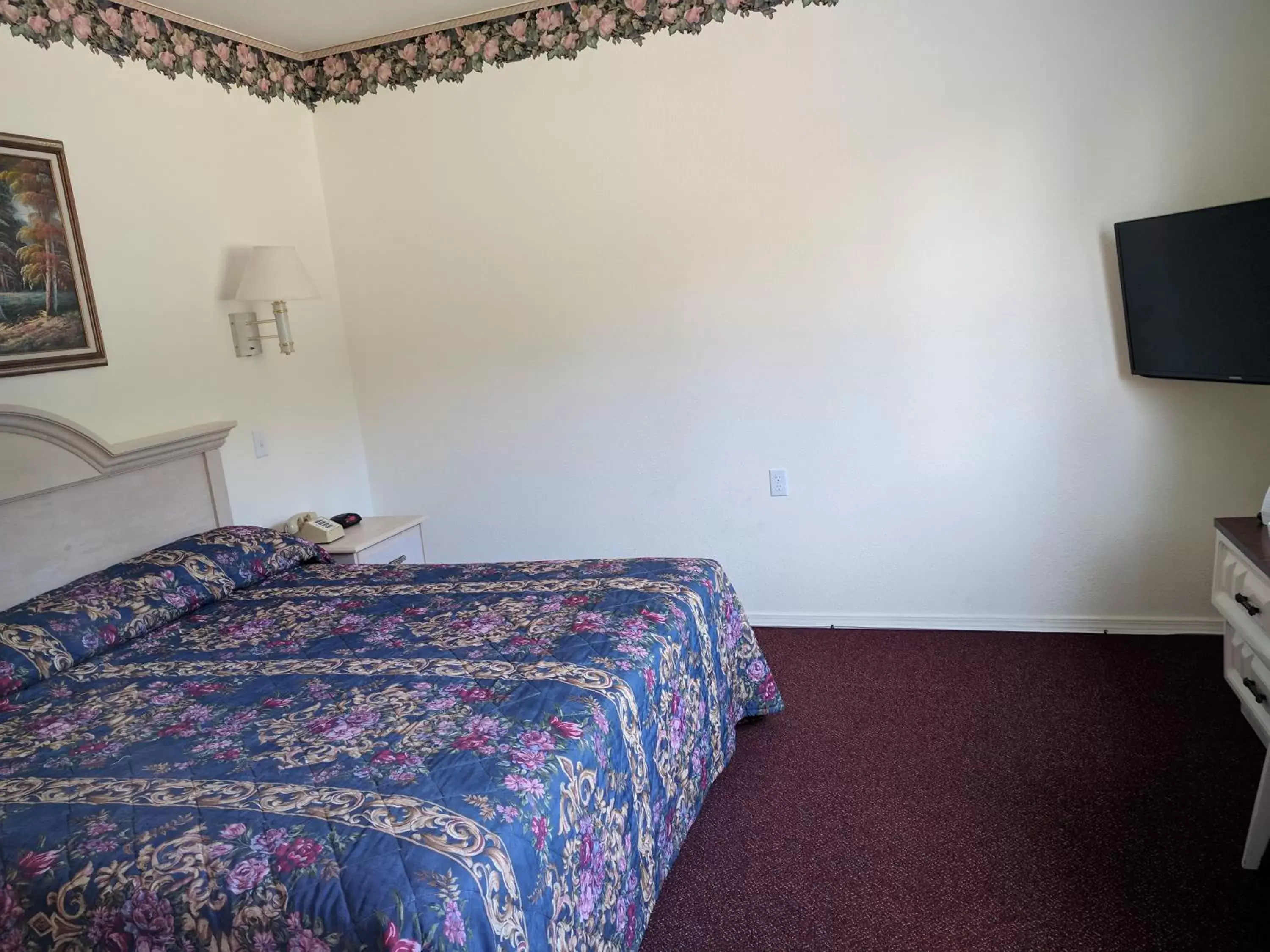 Bedroom, Bed in Lighthouse Inn