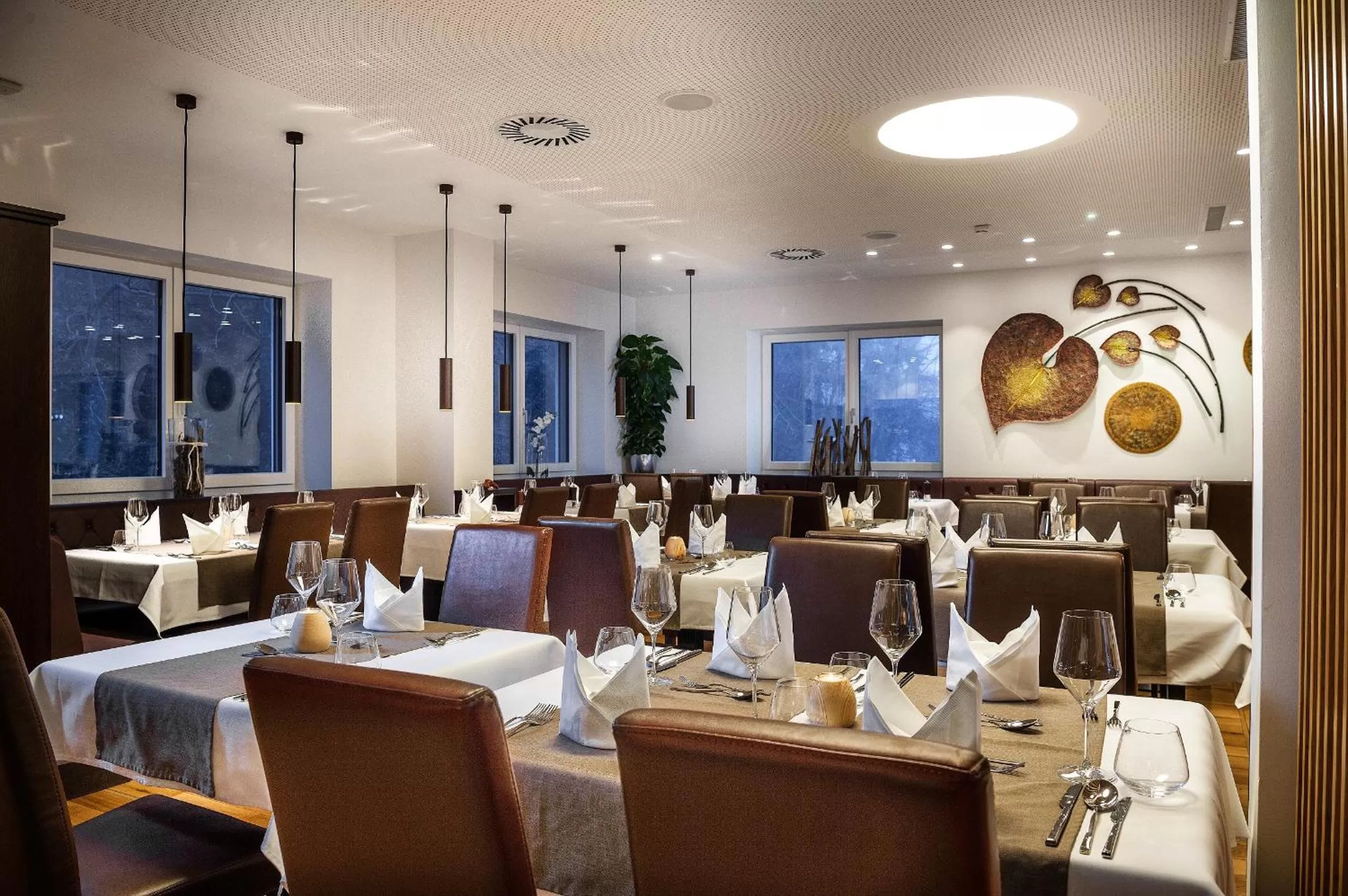 Restaurant/places to eat in Hotel dasMEI