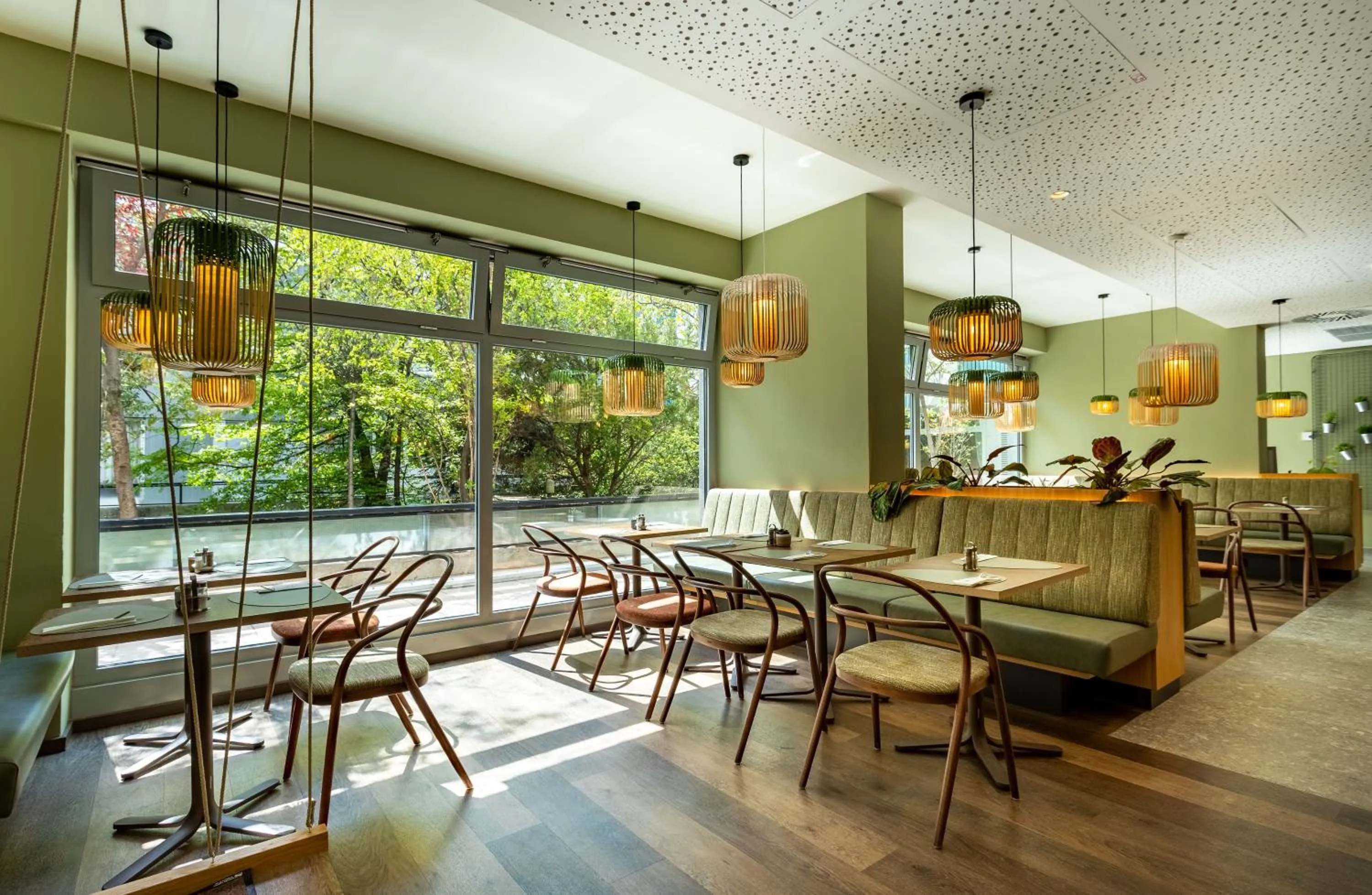 Dining area in The Weekend Hotel