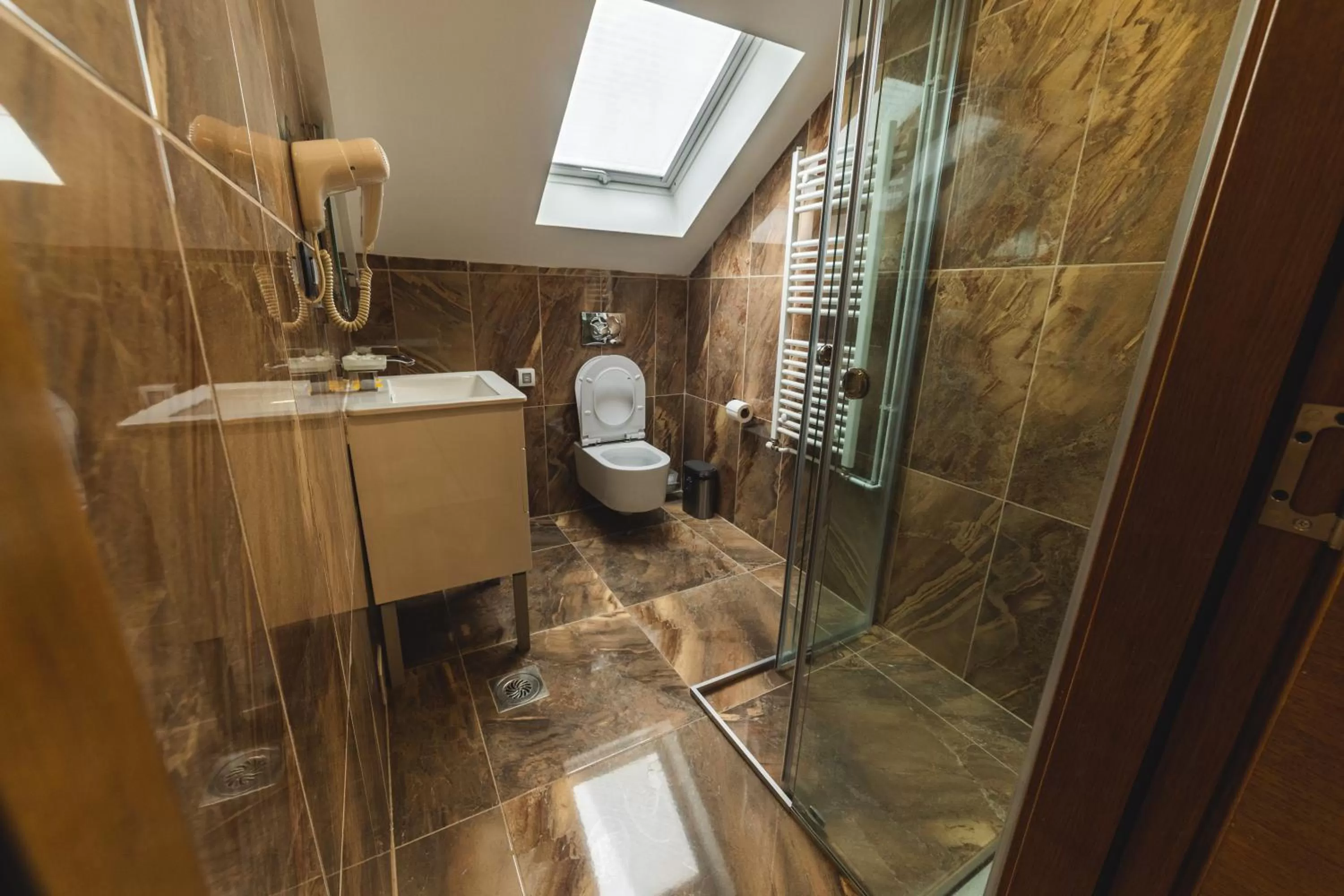 Shower in Apartmanski smestaj King Bo