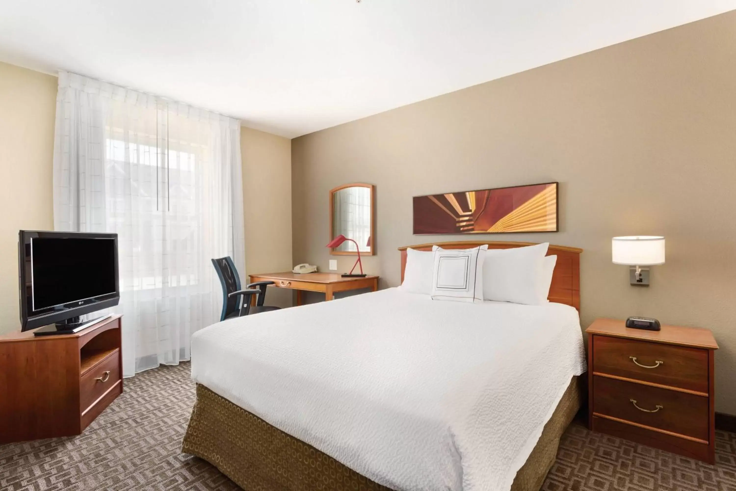 Bedroom, Bed in TownePlace Suites Salt Lake City Layton