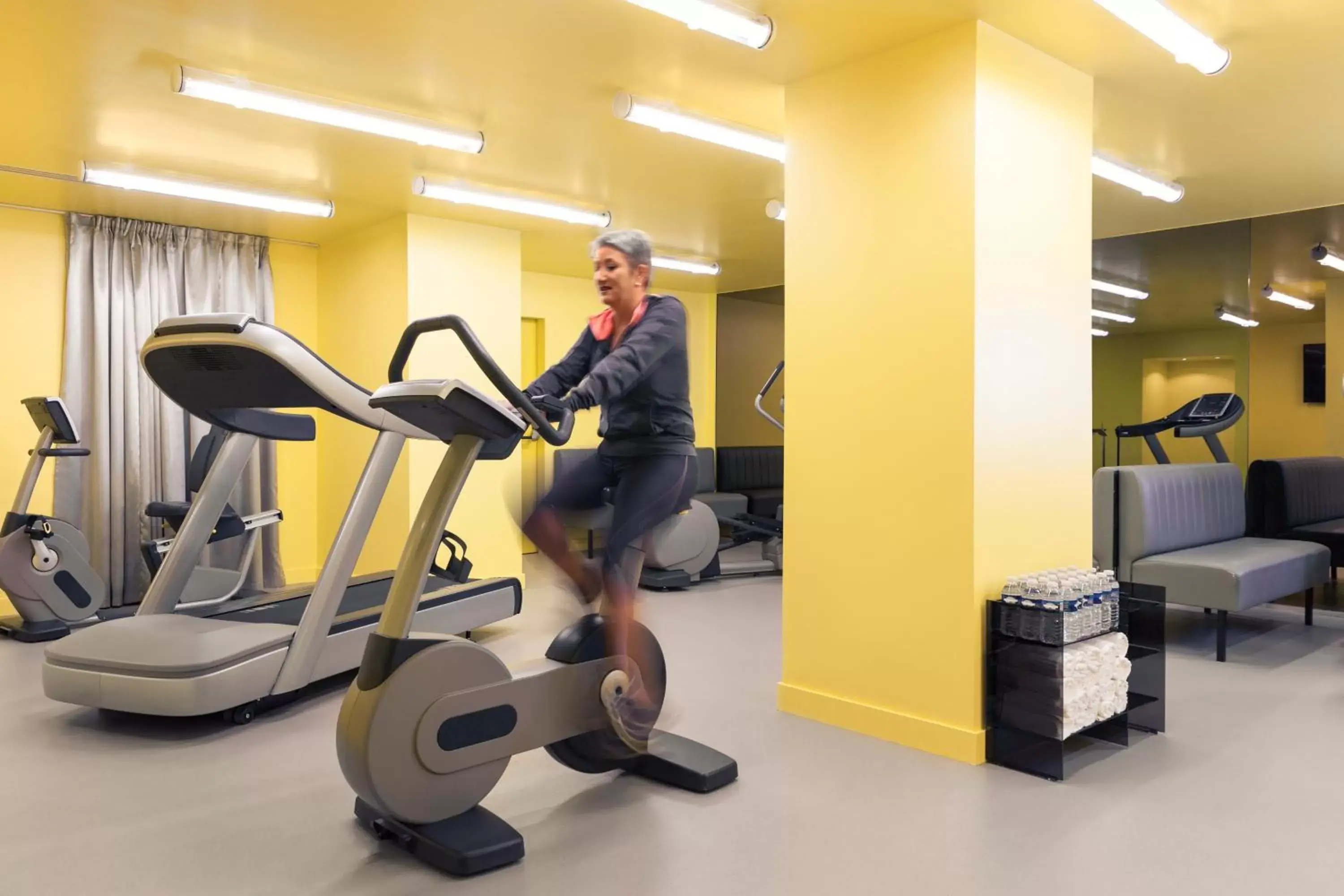 Fitness centre/facilities, Fitness Center/Facilities in Mercure Rouen Centre Cathédrale