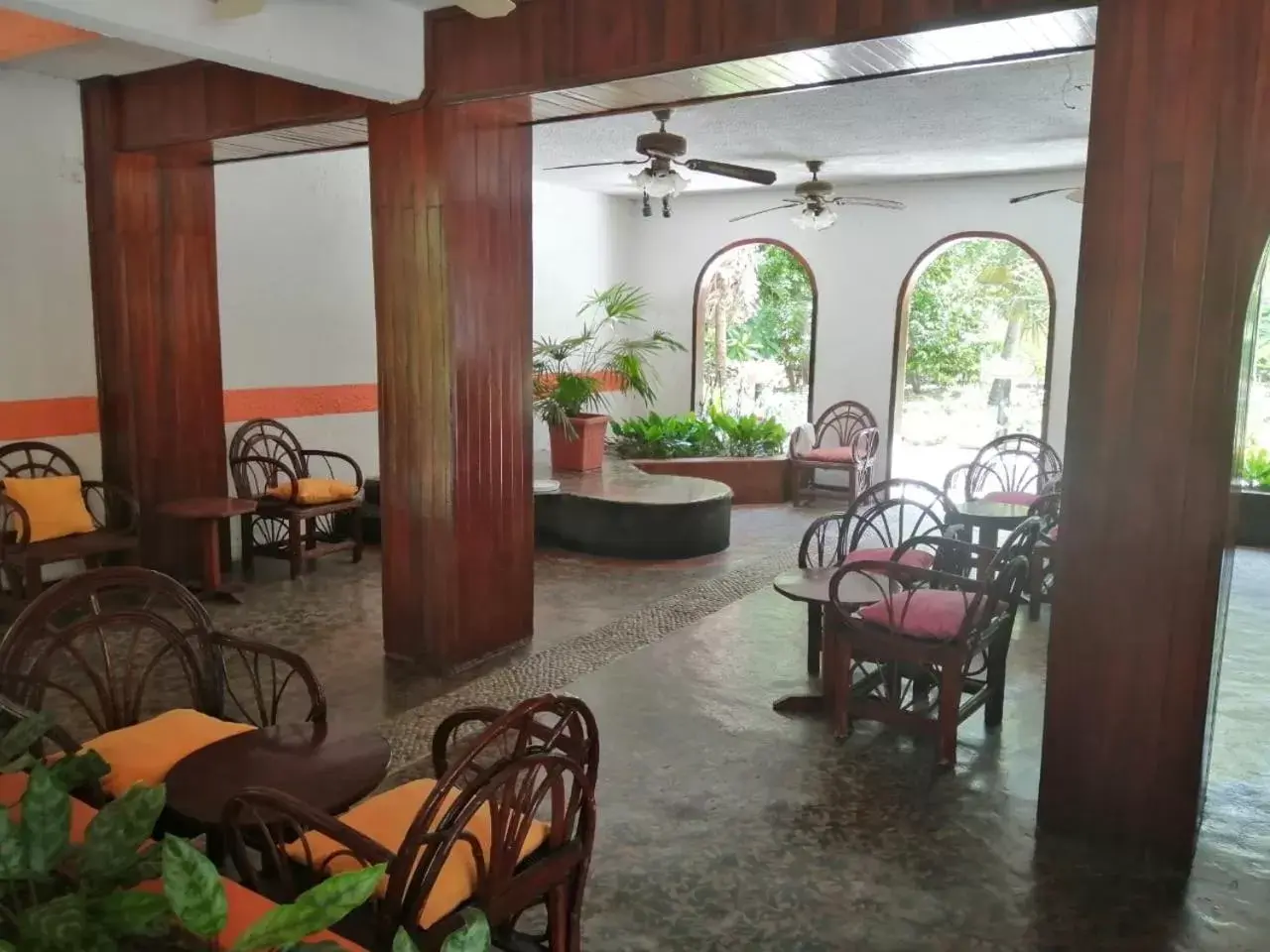 Restaurant/Places to Eat in Hotel Villa Mexicana Puerto Escondido