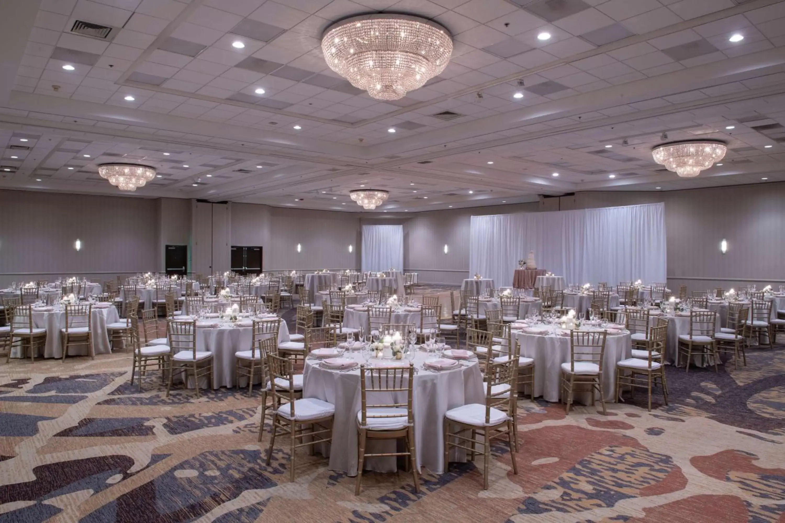 Meeting/conference room, Banquet Facilities in Embassy Suites by Hilton Portland Washington Square