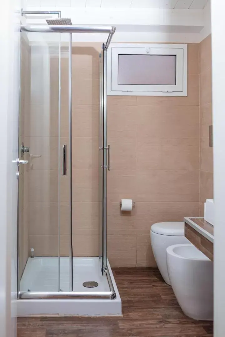 Property building, Bathroom in Villa Savarino