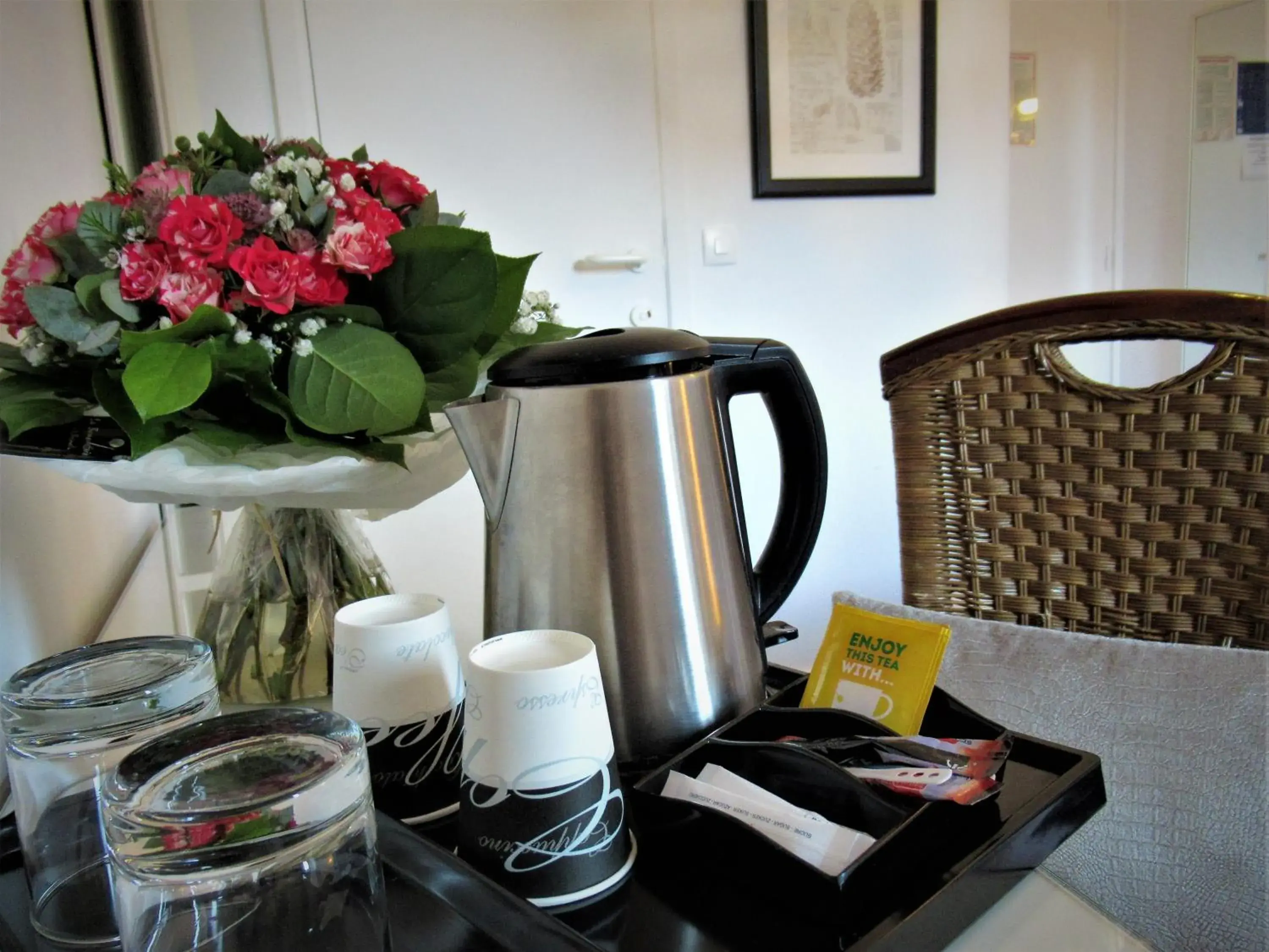 Coffee/tea facilities in Be Cottage Hotel
