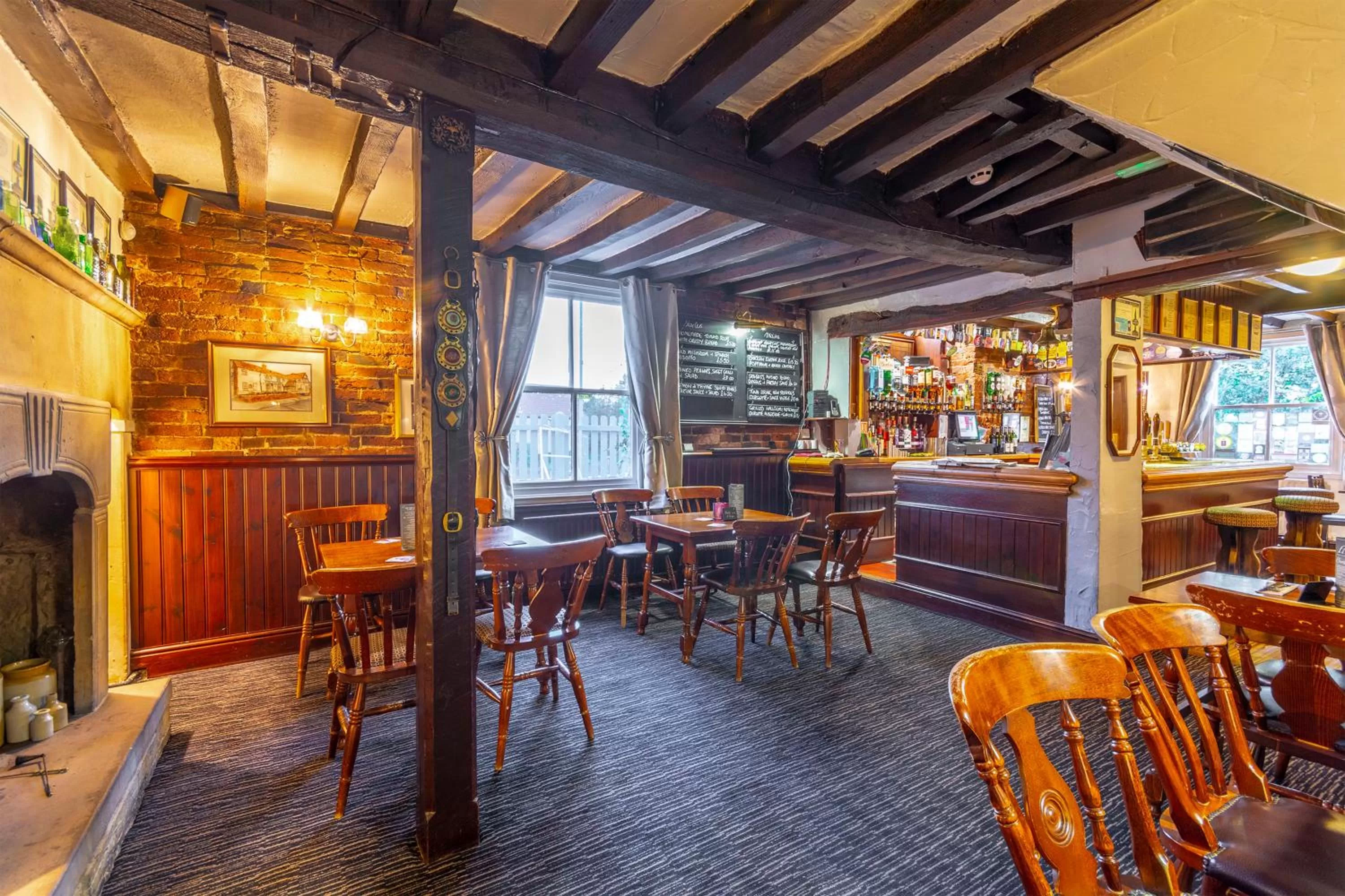 Restaurant/places to eat in The Forest Lodge