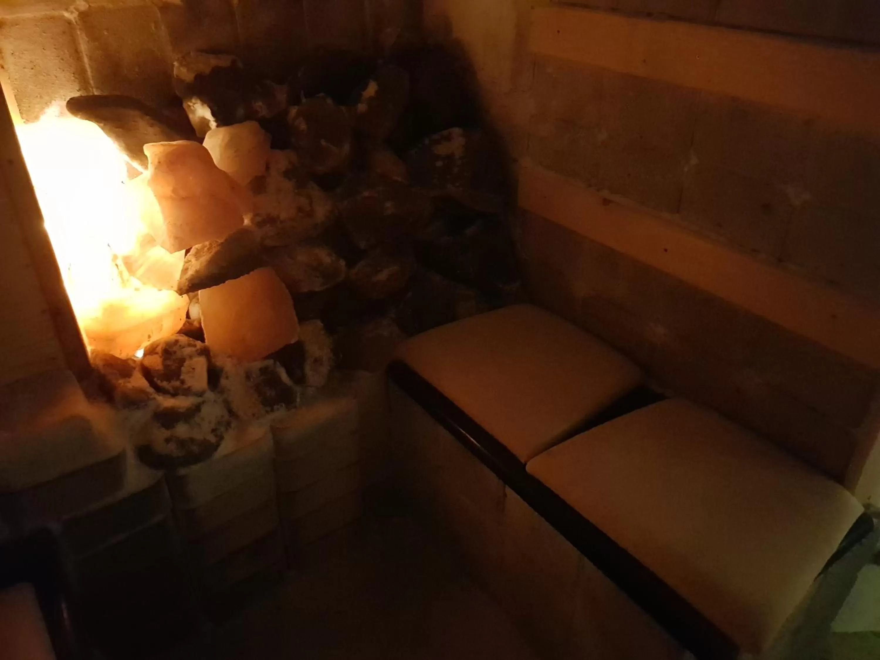 Liza Aqua & Conference Hotel