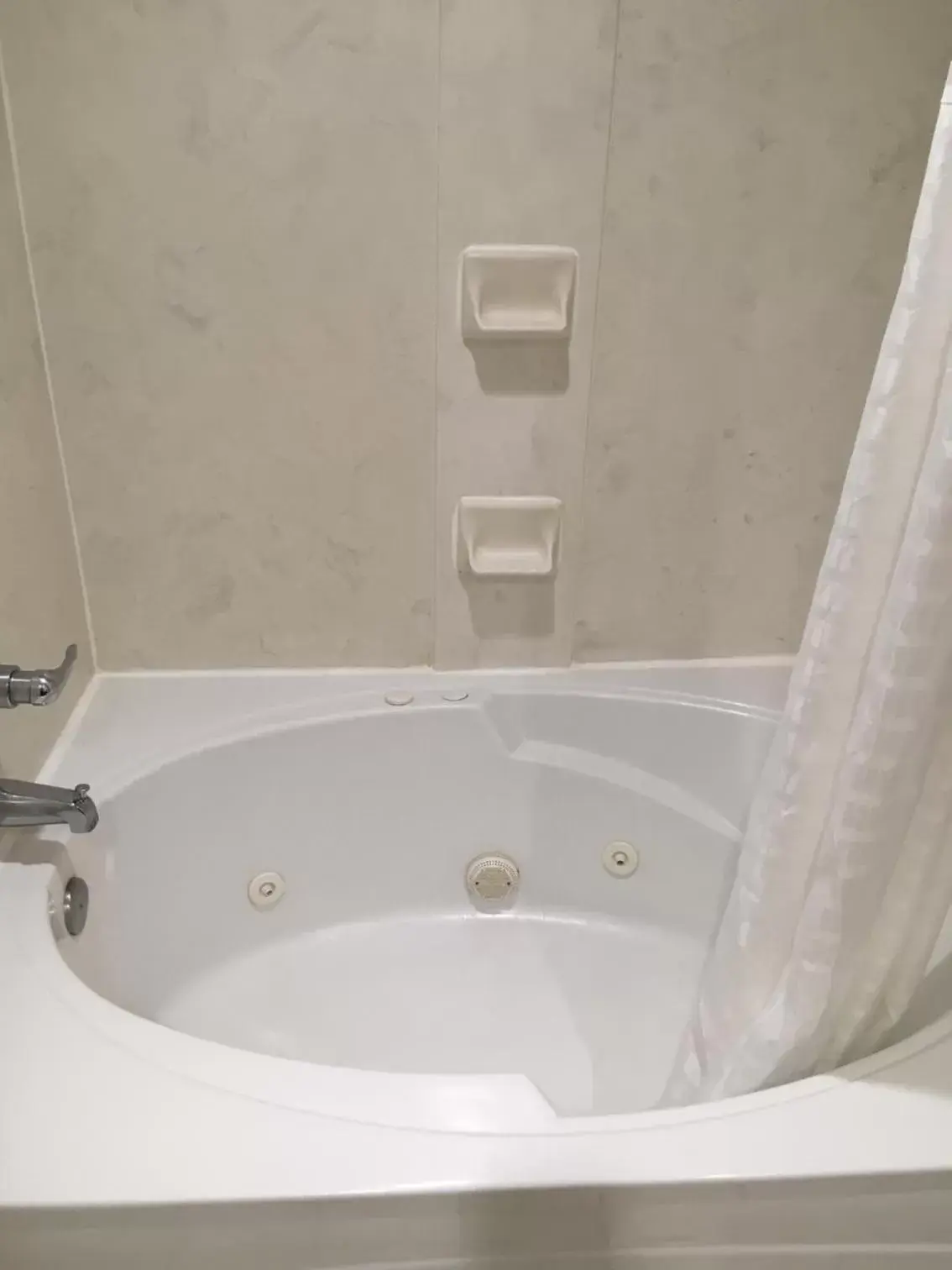 Bath, Bathroom in Comfort Inn & Suites