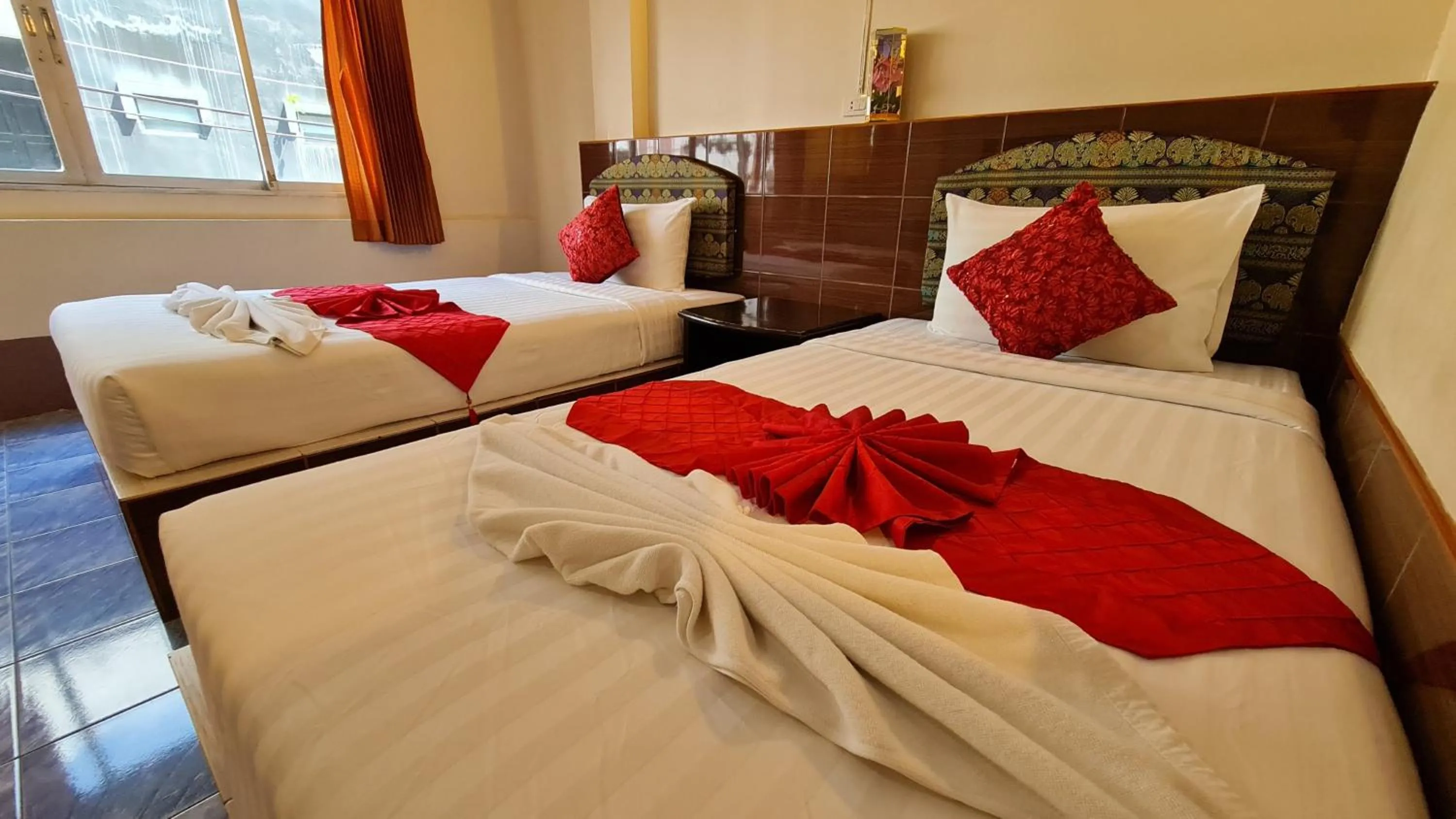 Bedroom, Bed in Vech Guesthouse Patong