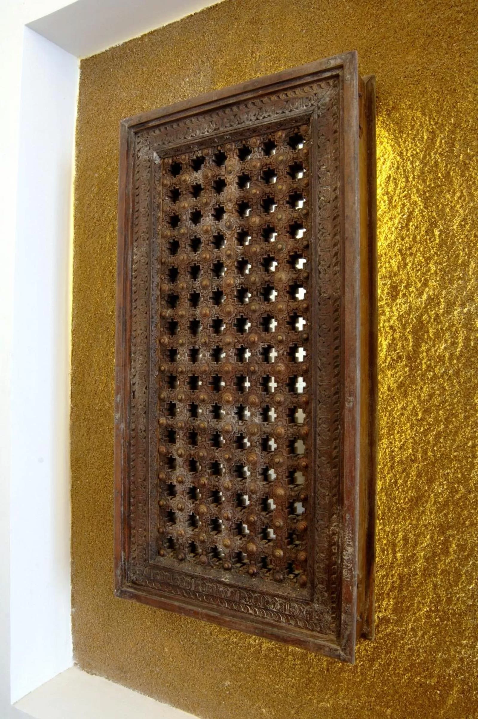 Decorative detail in Royal Palms Beach Hotel