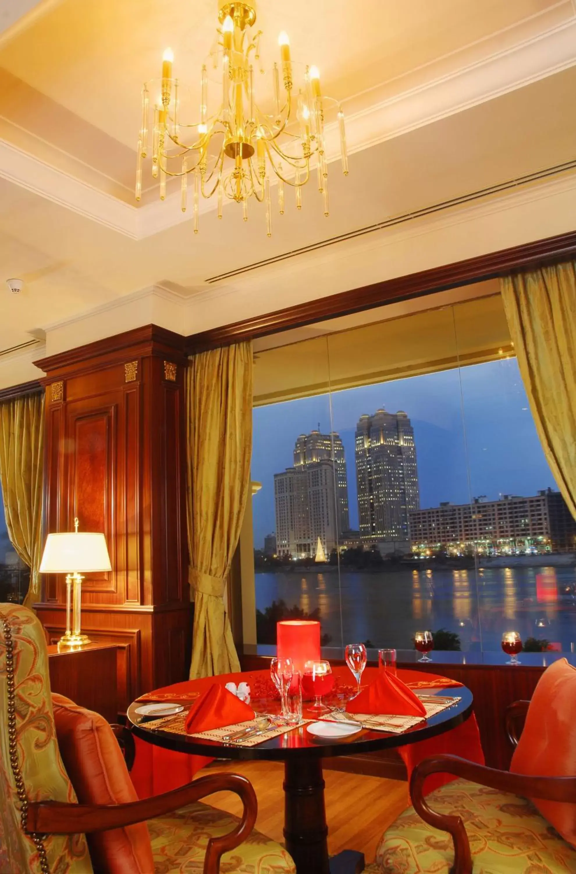 Dining area in Hilton Cairo Zamalek Residences