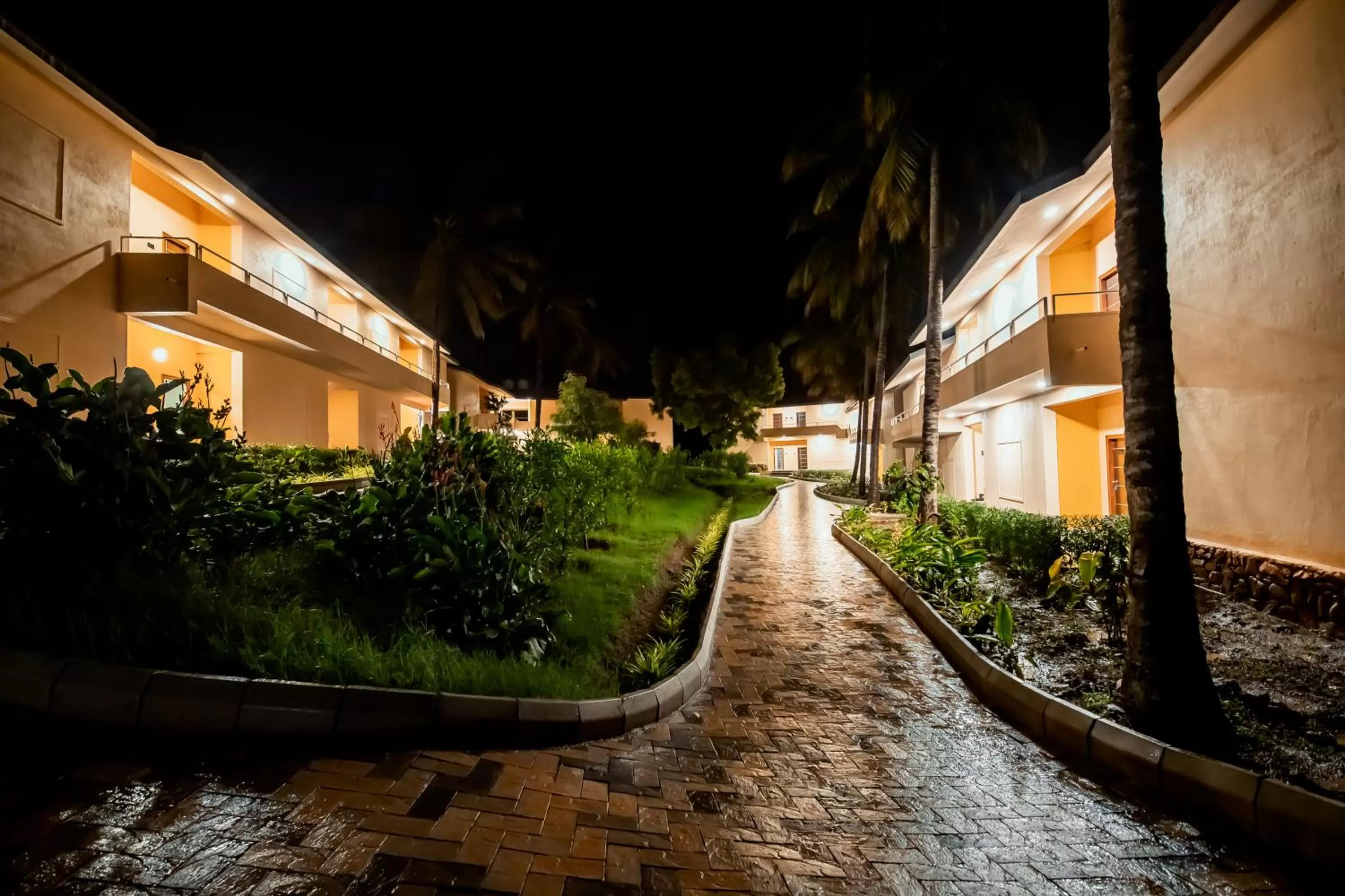 Property building in Commune18 Resort Chikmagalur