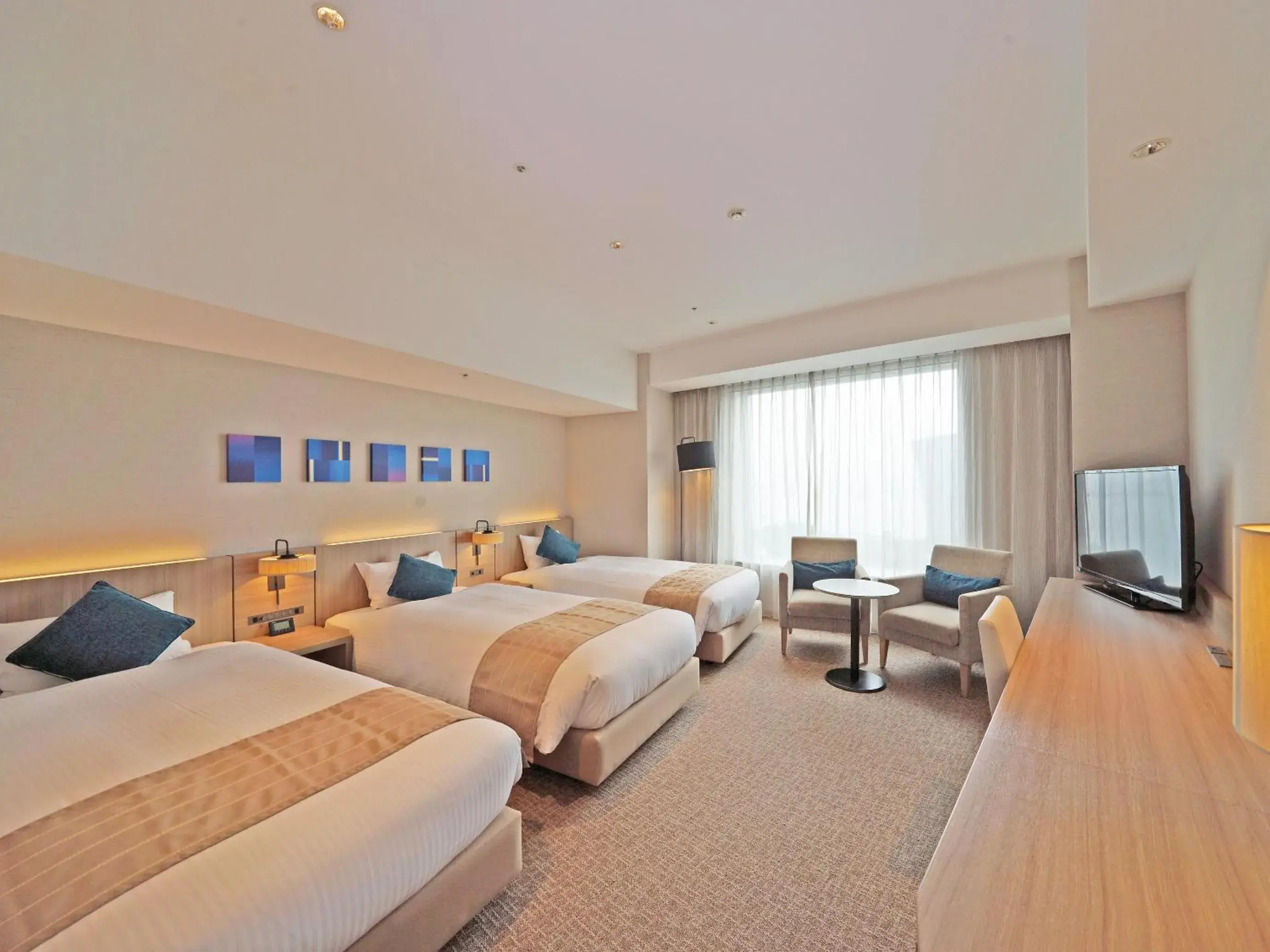 Photo of the whole room in the square hotel Yokohama Minatomirai