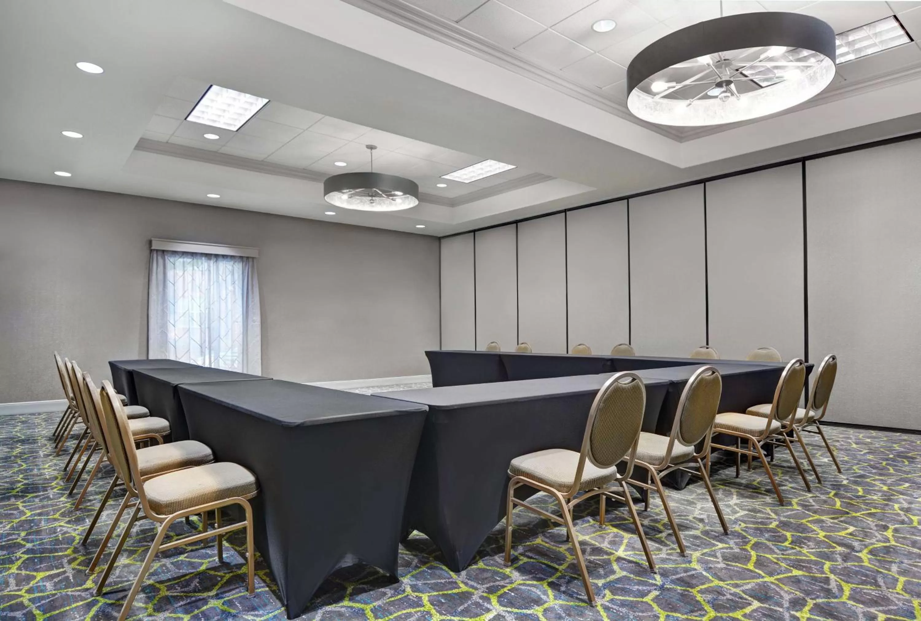Meeting/conference room in Hampton Inn Gallatin