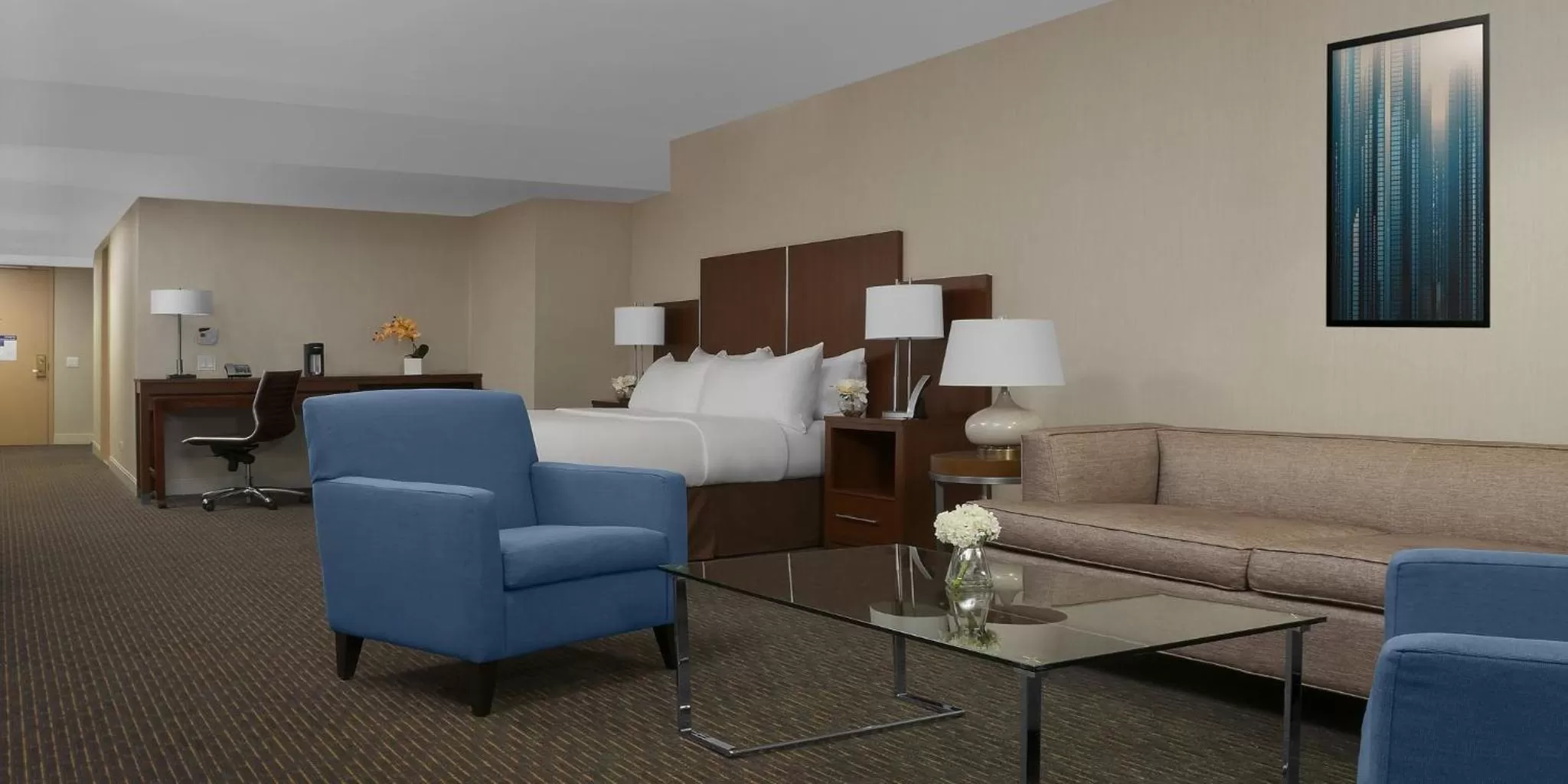 Photo of the whole room in The Manhattan at Times Square