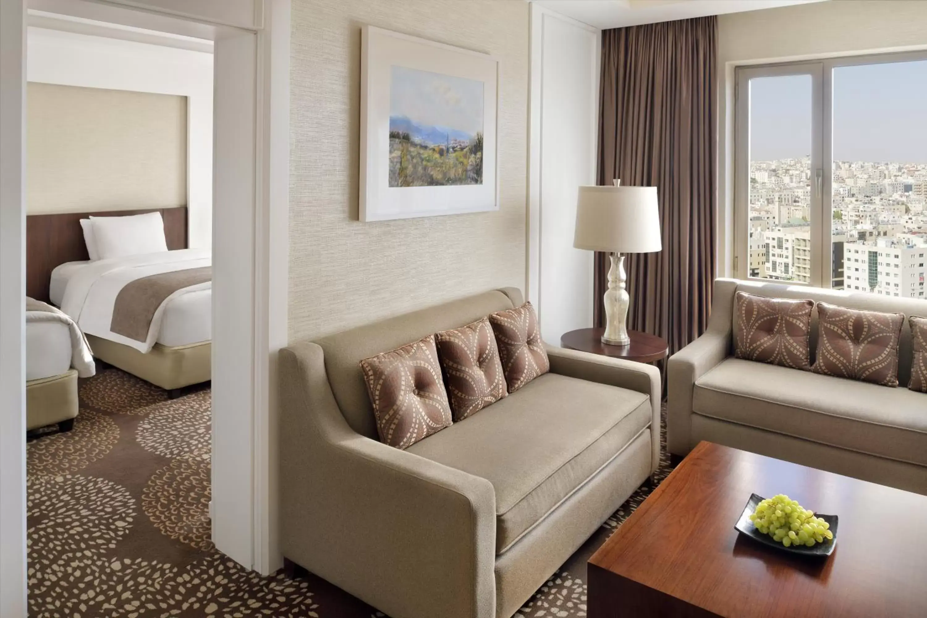 Living room, Seating Area in Mövenpick Hotel Amman