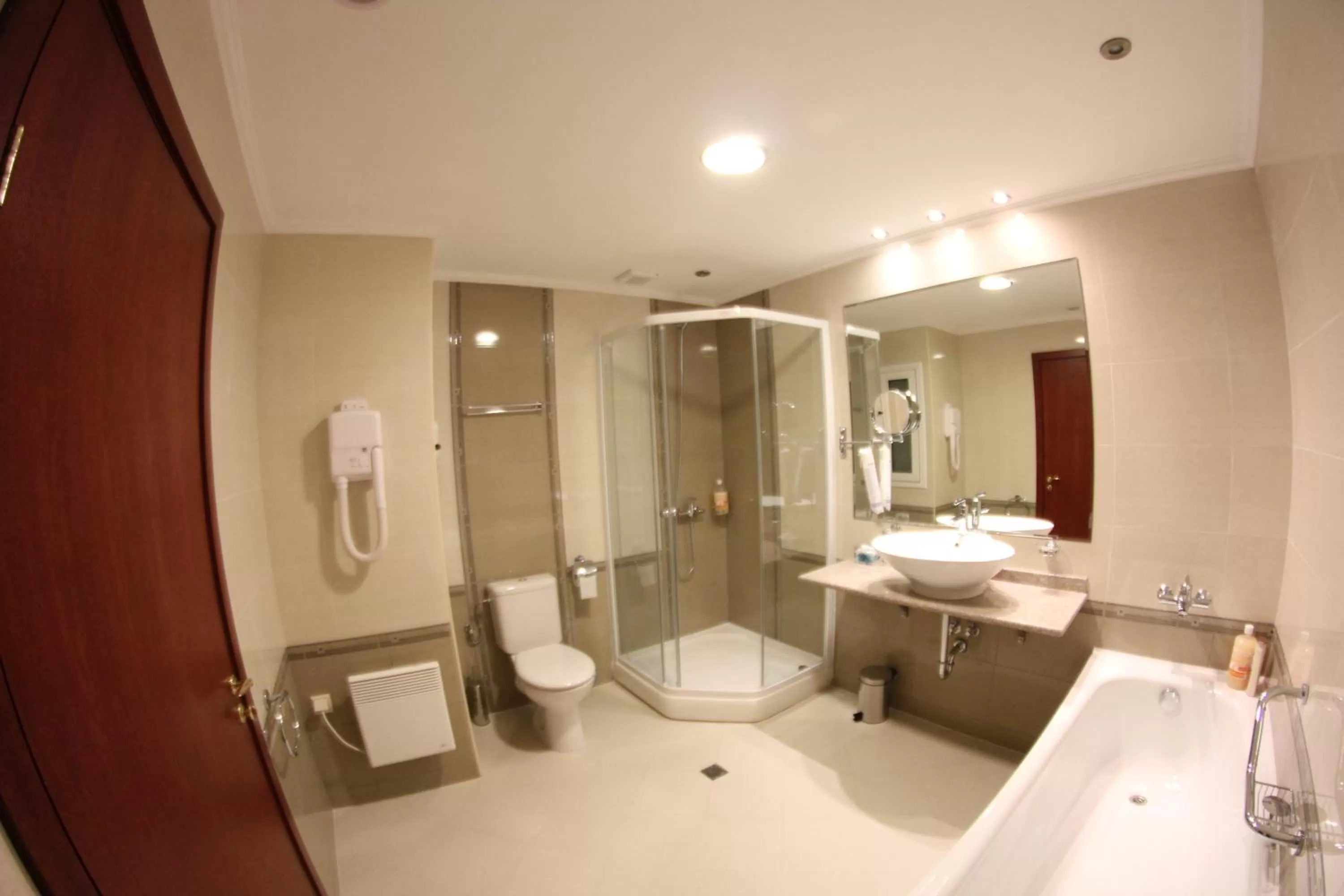 Bathroom in Downtown Bansko Resort