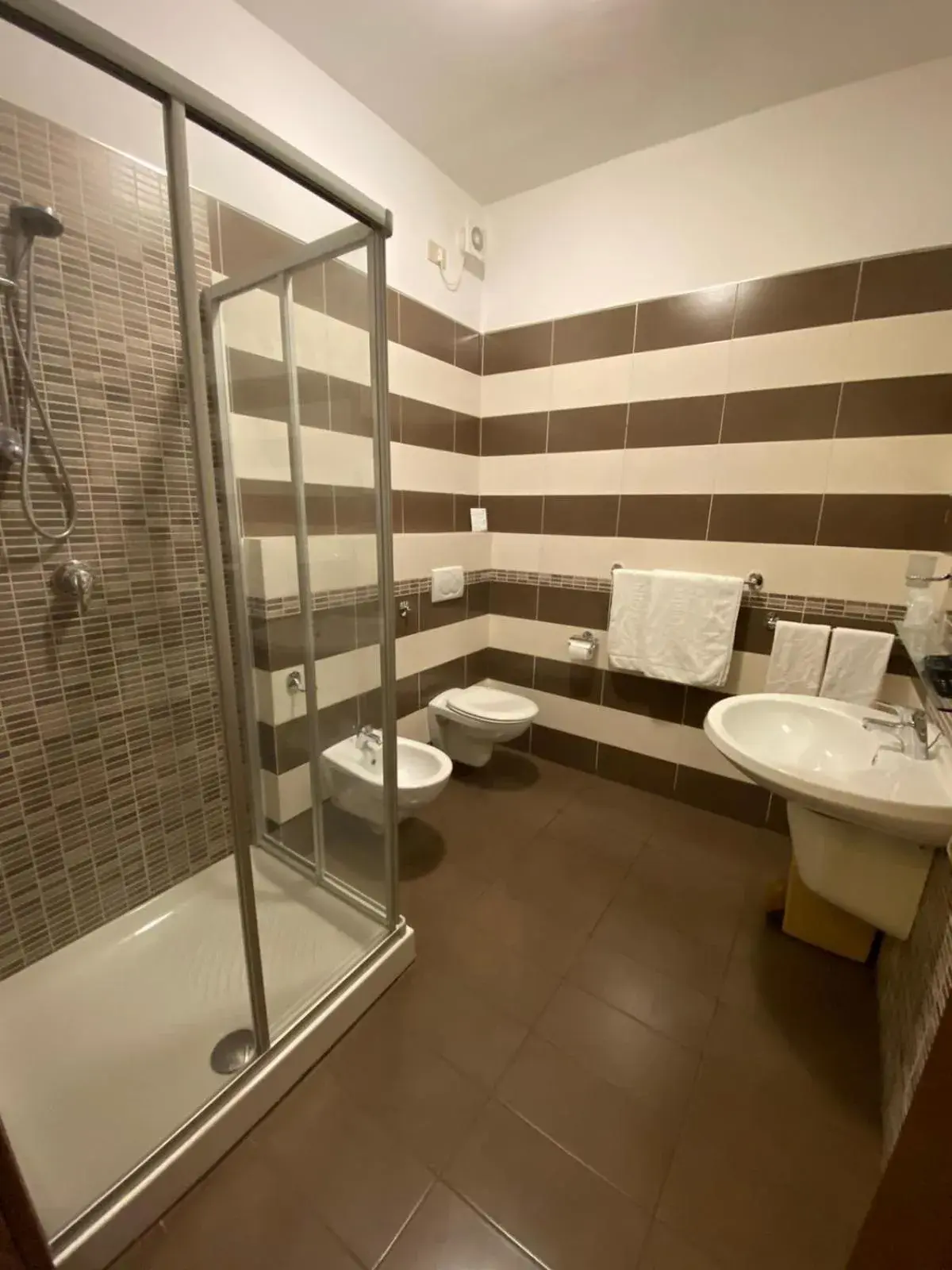 Bathroom in Hotel Soleado