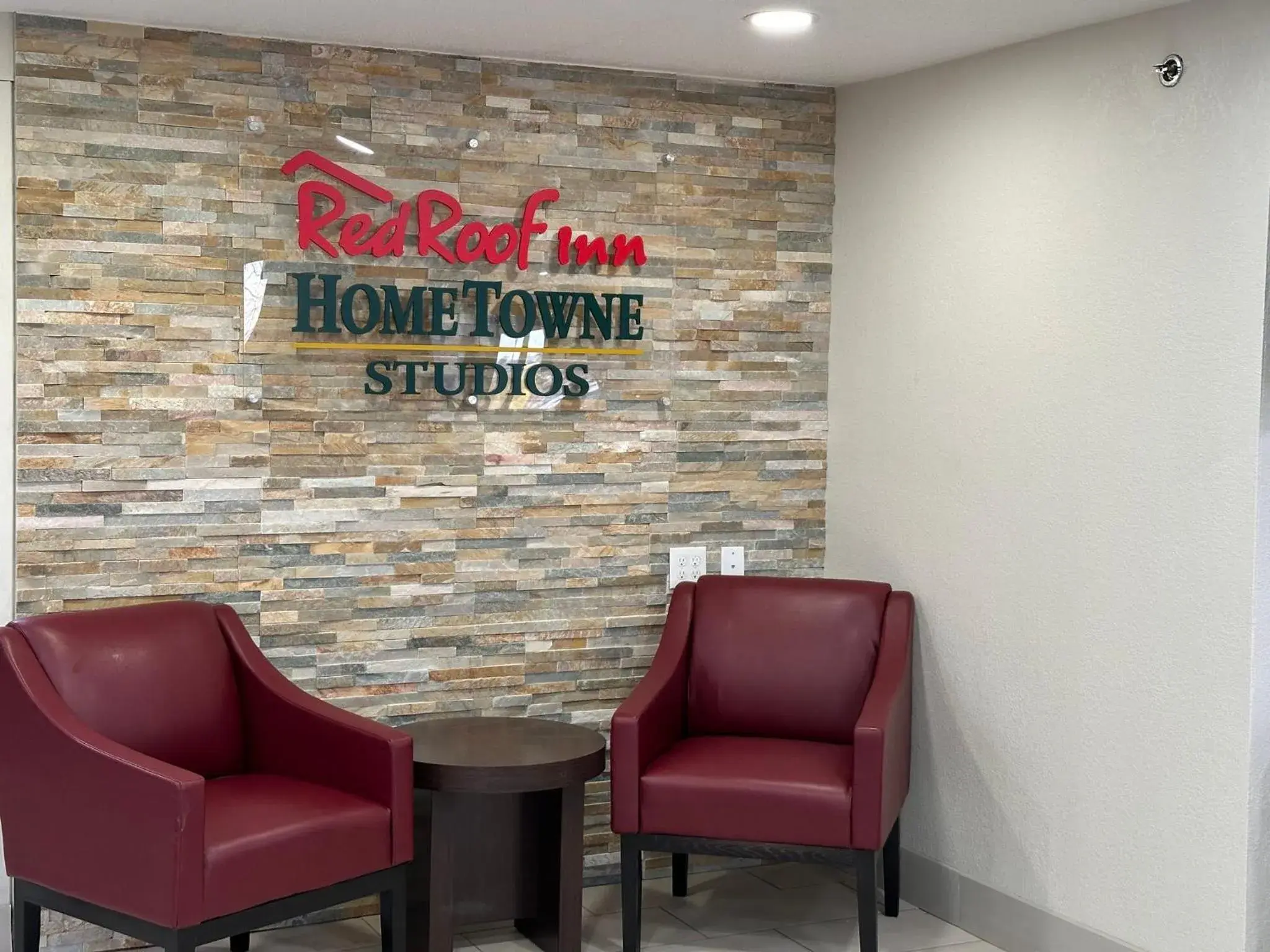 Lobby or reception in Red Roof Inn Flint