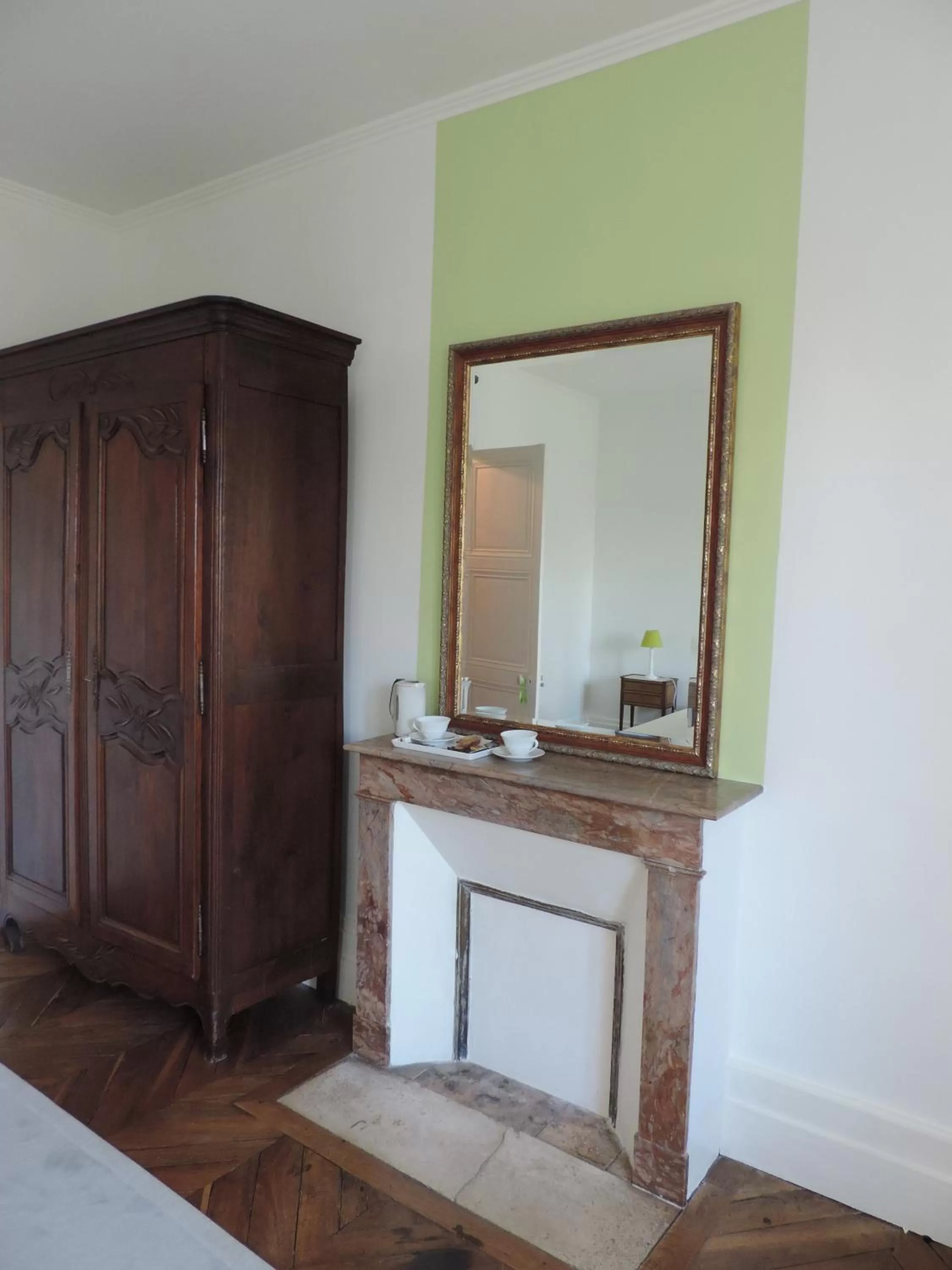 Bedroom in Cèdre et Charme