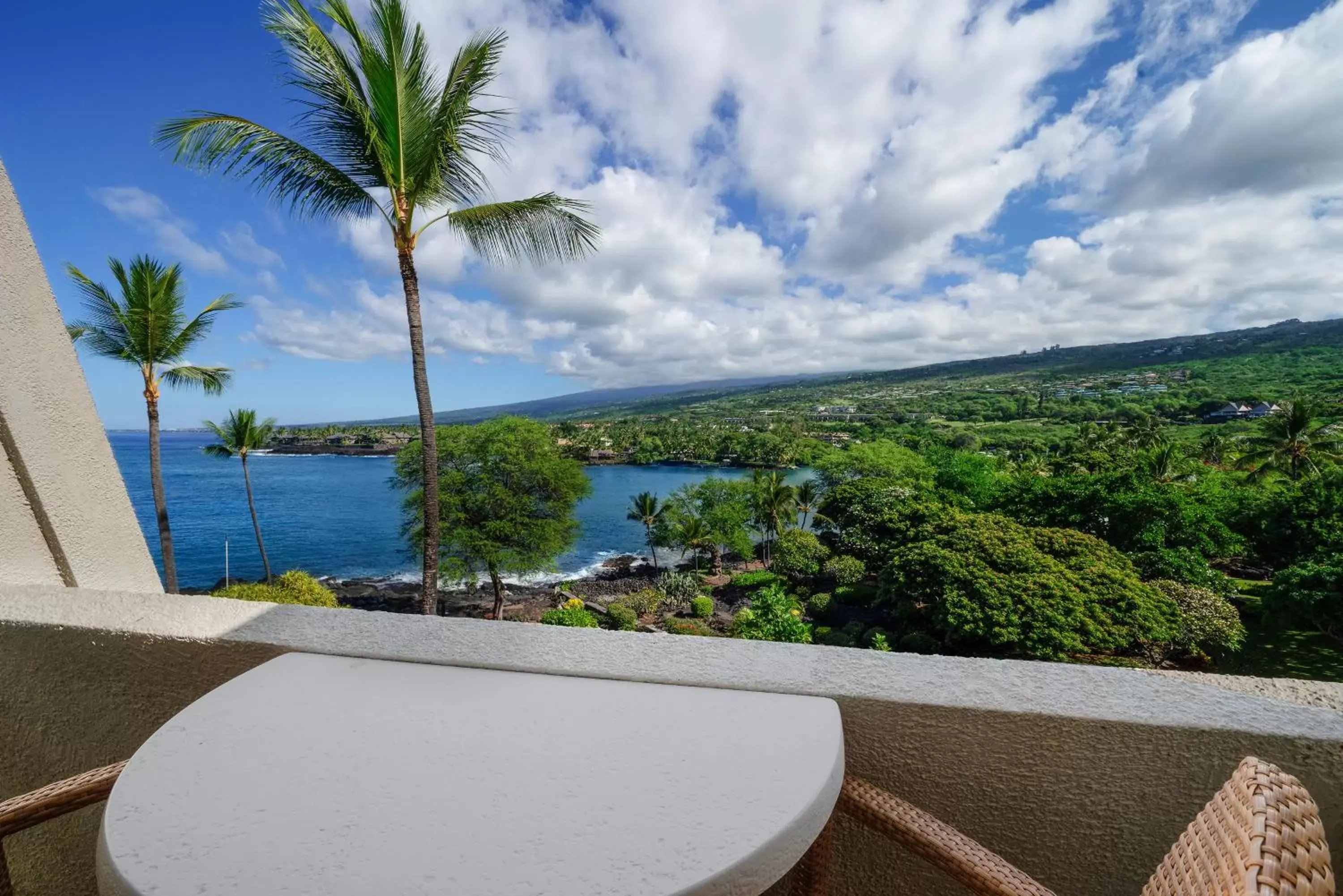 Balcony/Terrace in Outrigger Kona Resort and Spa