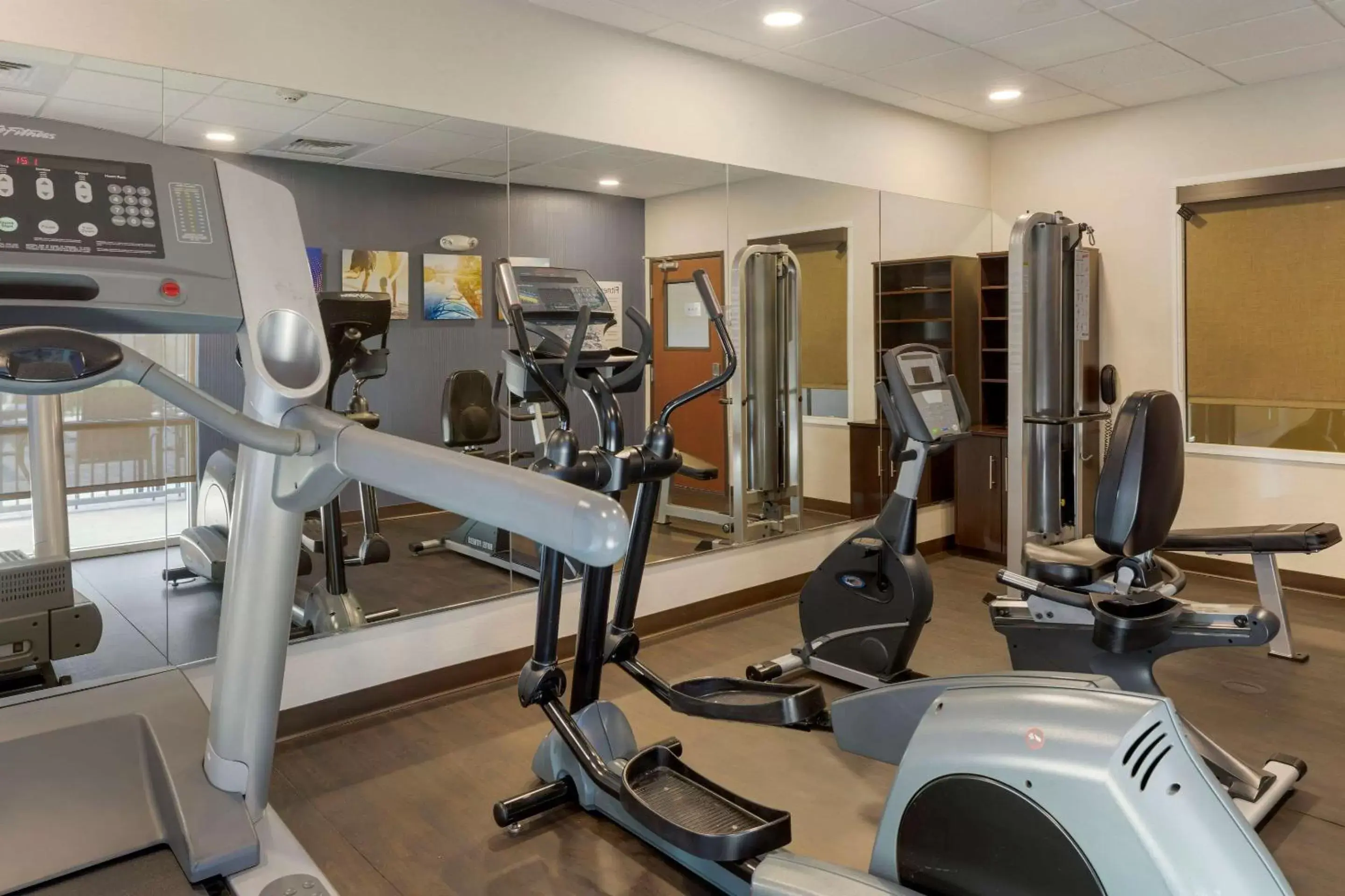 Fitness centre/facilities, Fitness Center/Facilities in Comfort Suites Ontario Airport Convention Center